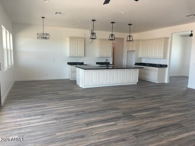 2079 W MOON DUST Trail