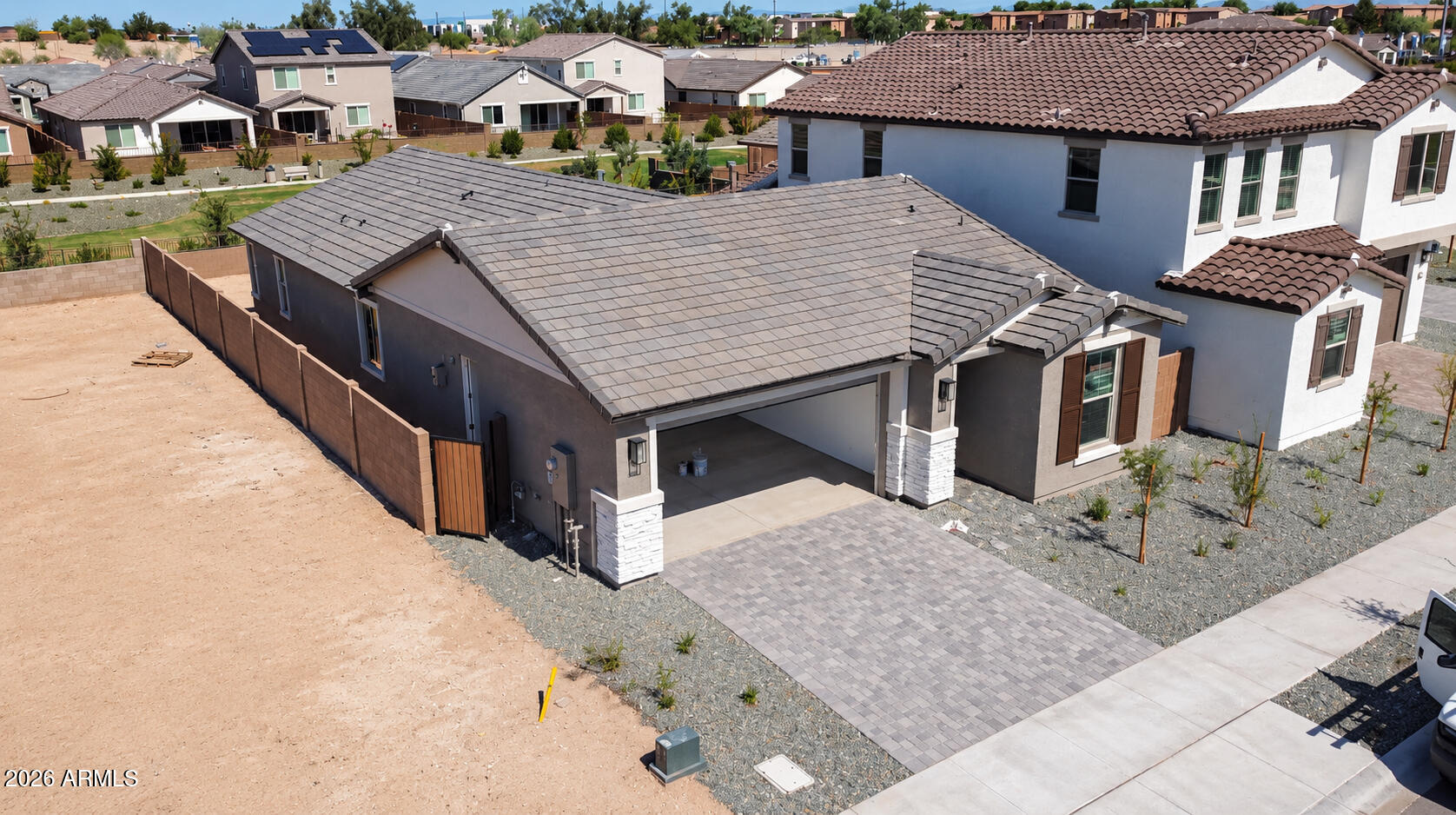 8032 W EATON Road