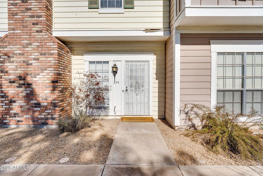Photo of 1600 N Saba Street #224, Chandler, AZ 85225 (MLS # 6924190)