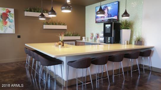 1831 E APACHE Boulevard 102A