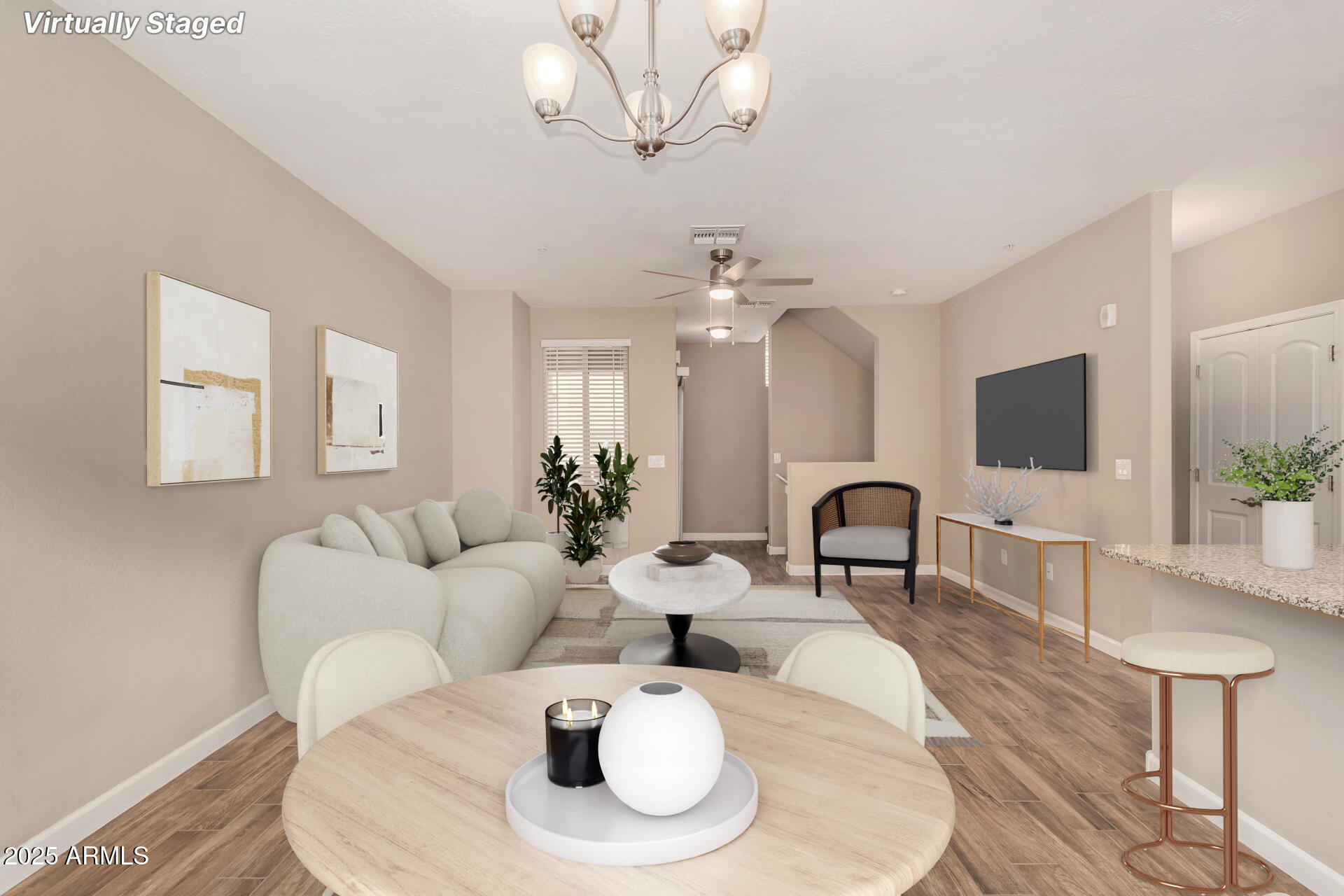 240 W JUNIPER Avenue 1054