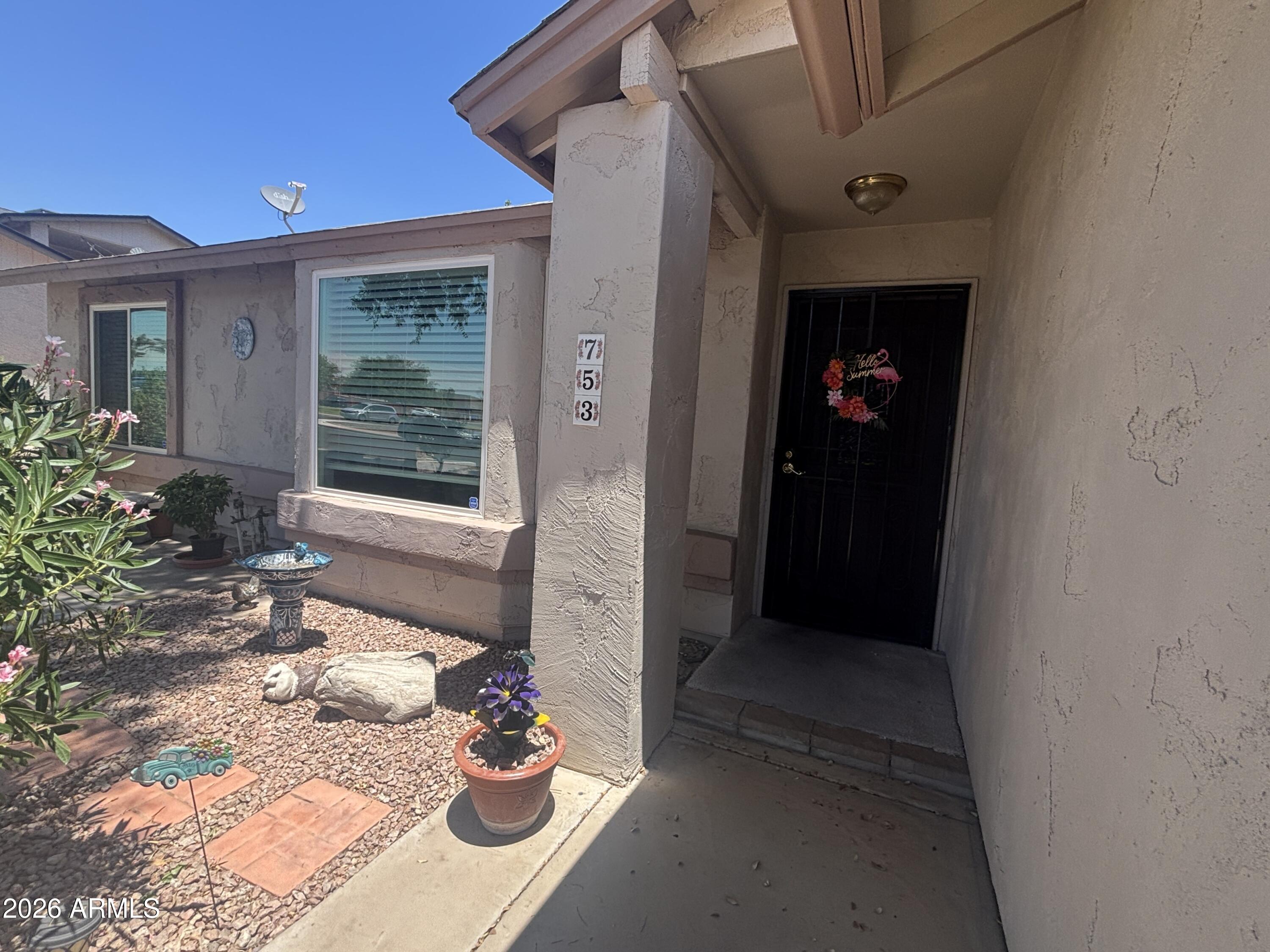 753 N REGENT --