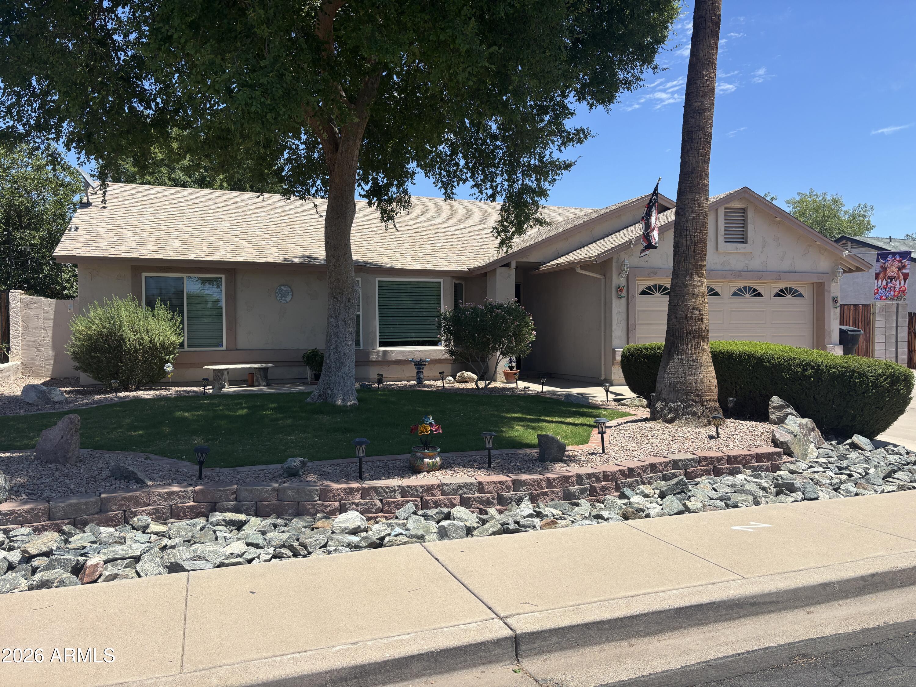 753 N REGENT --