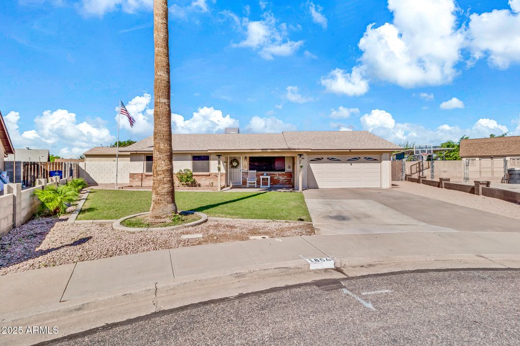 Photo of 1856 N Hibbert Circle, Mesa, AZ 85201 (MLS # 6933969)