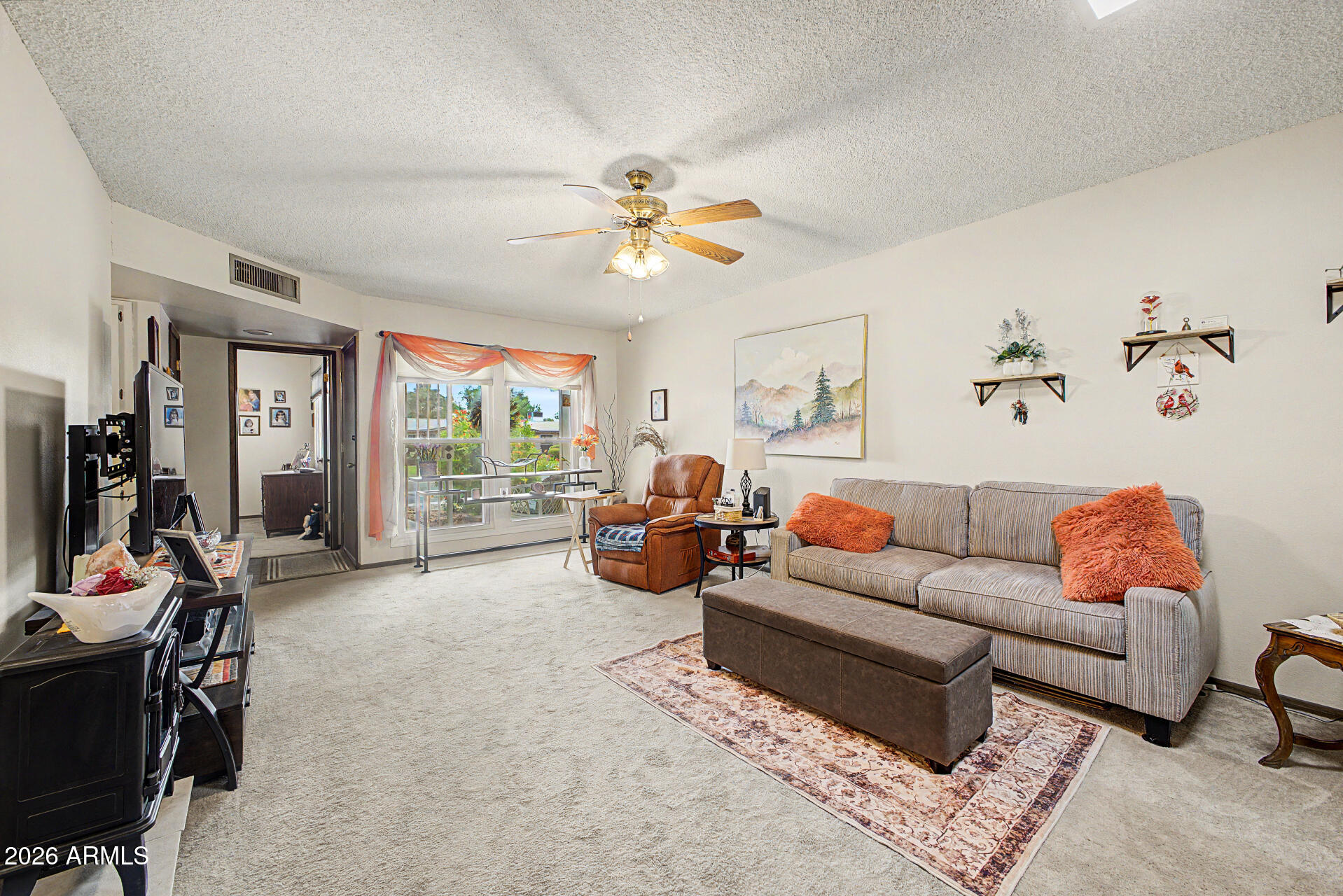 10532 W GRANADA Drive