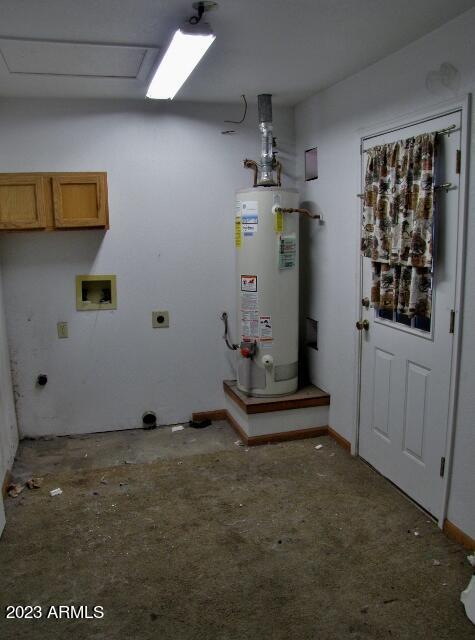 QUAIL HOLLOW - Residential Lease