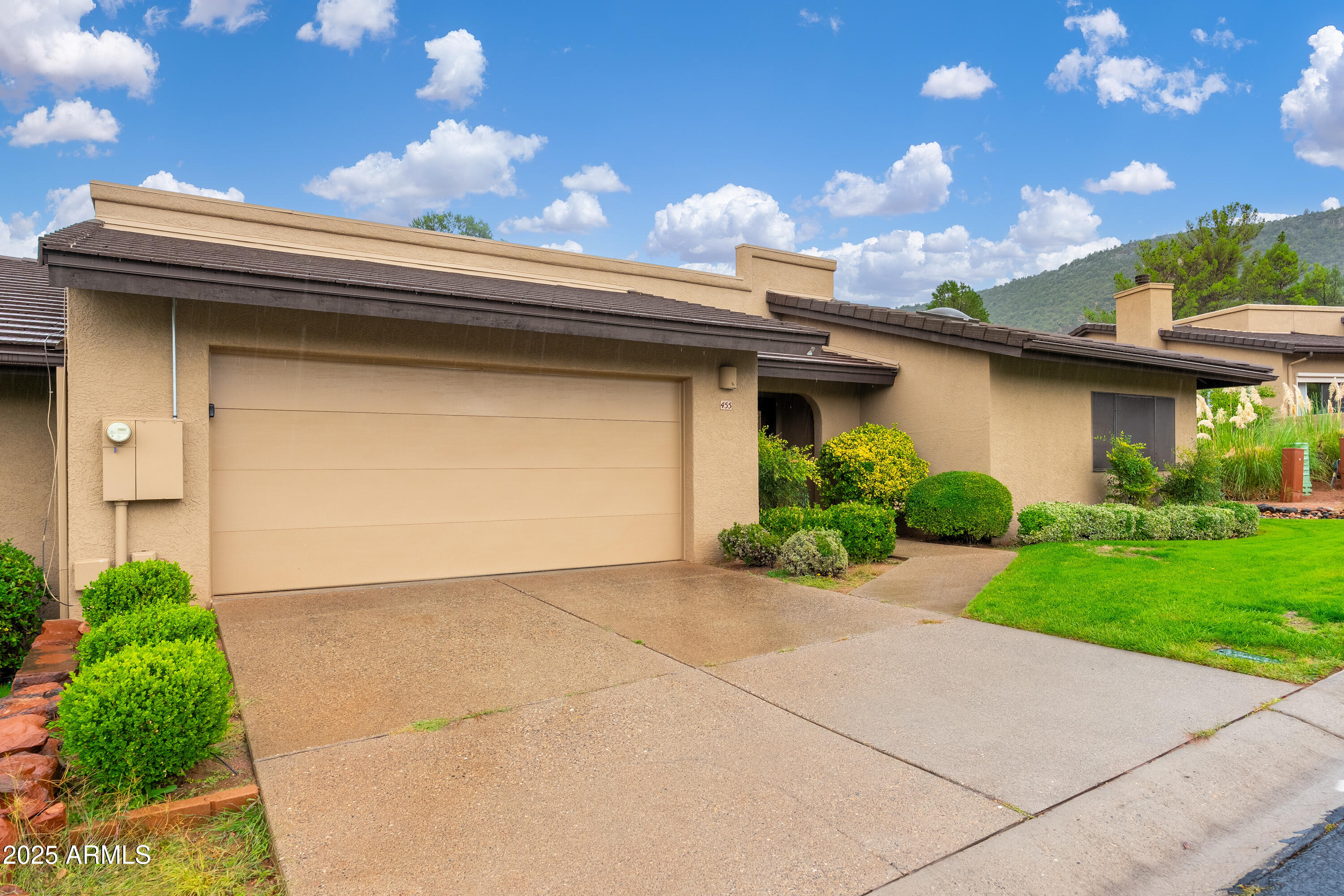 455 TANGLEWOOD Trail