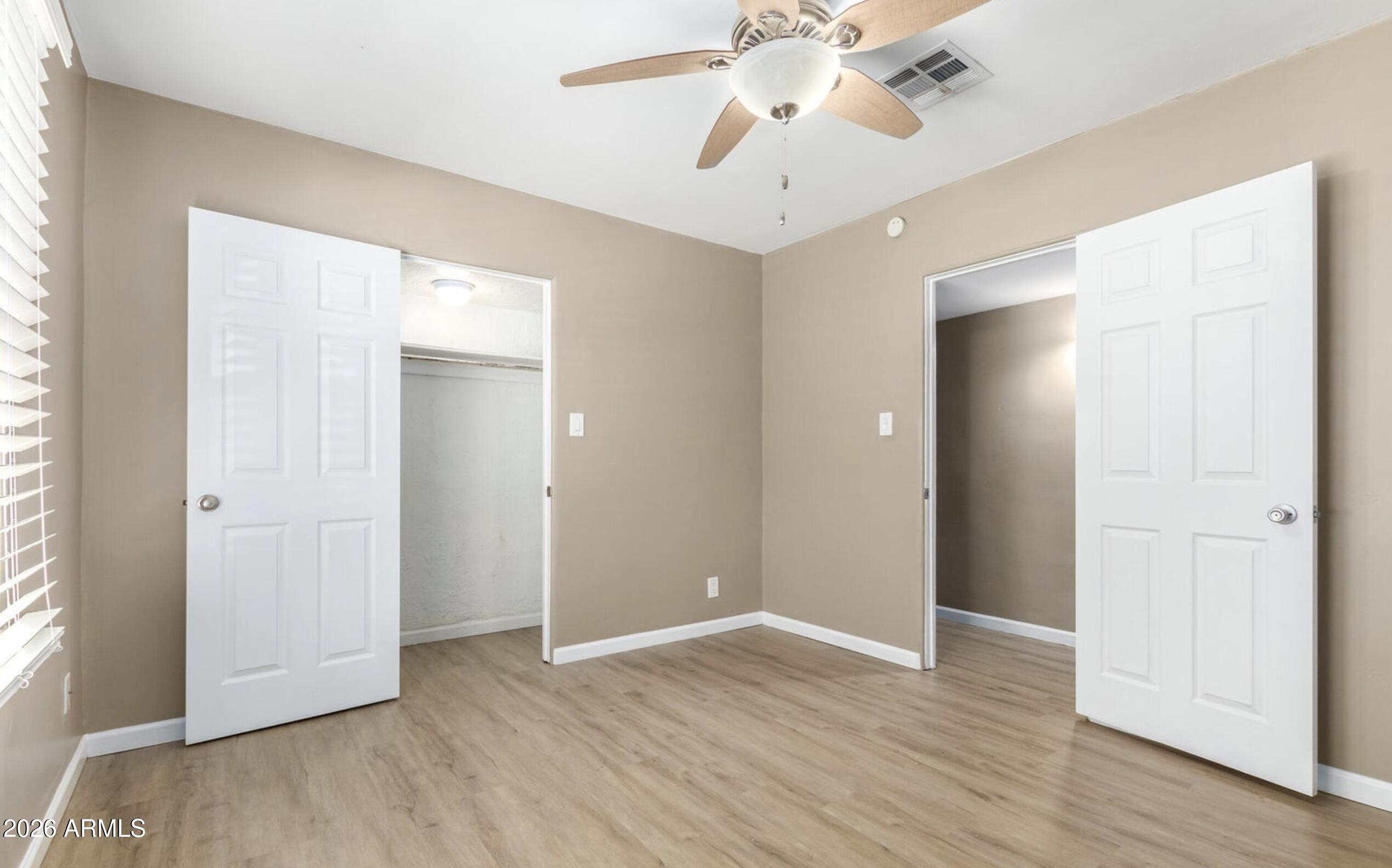 EAST THOMAS ROAD TR 4 - Residential Income