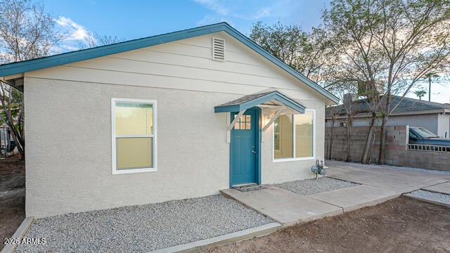 3031 W CYPRESS Street