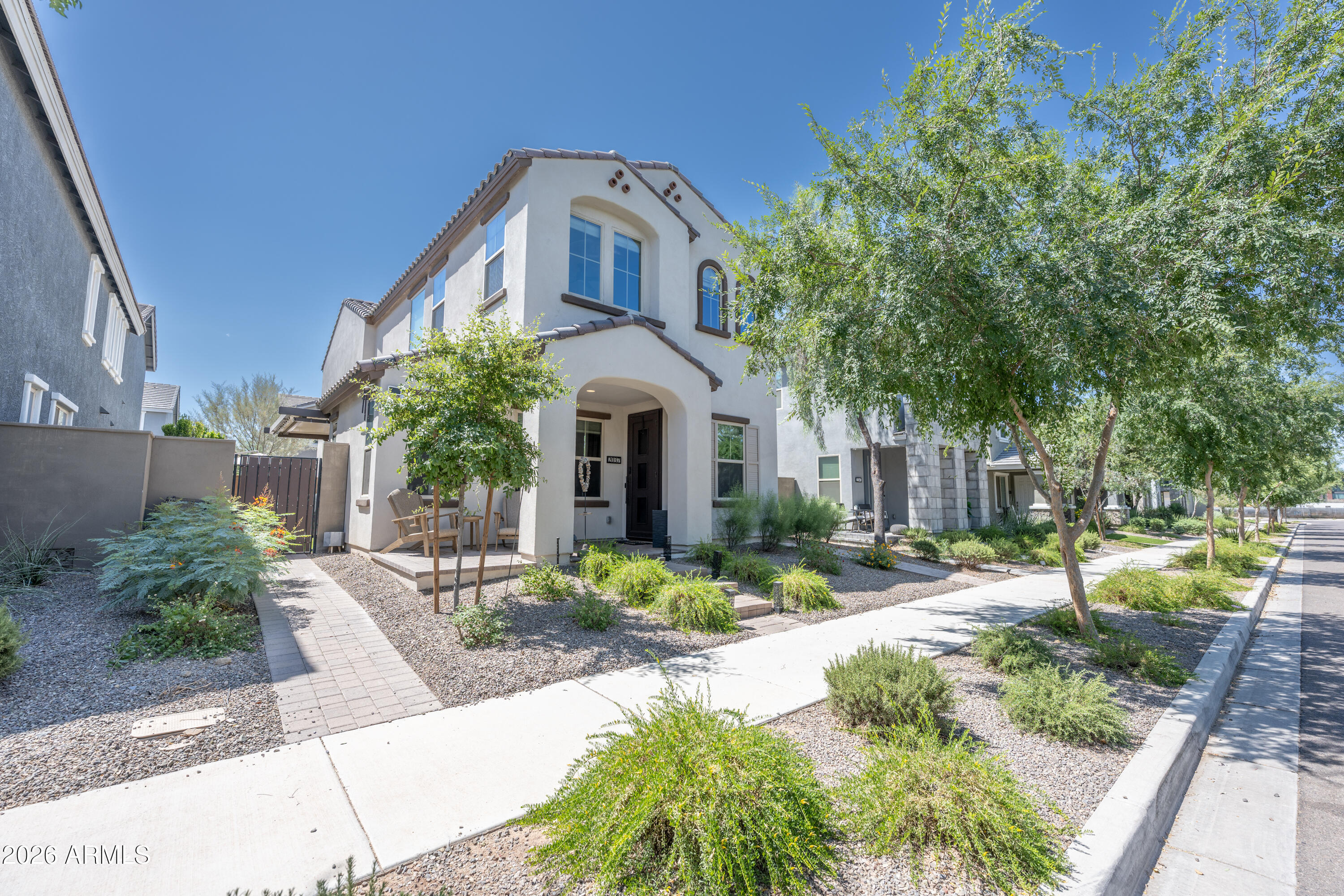 2037 W KINFIELD Trail