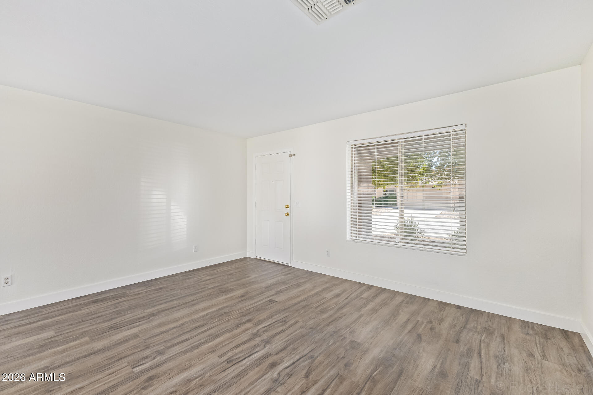 43782 W SAGEBRUSH Trail