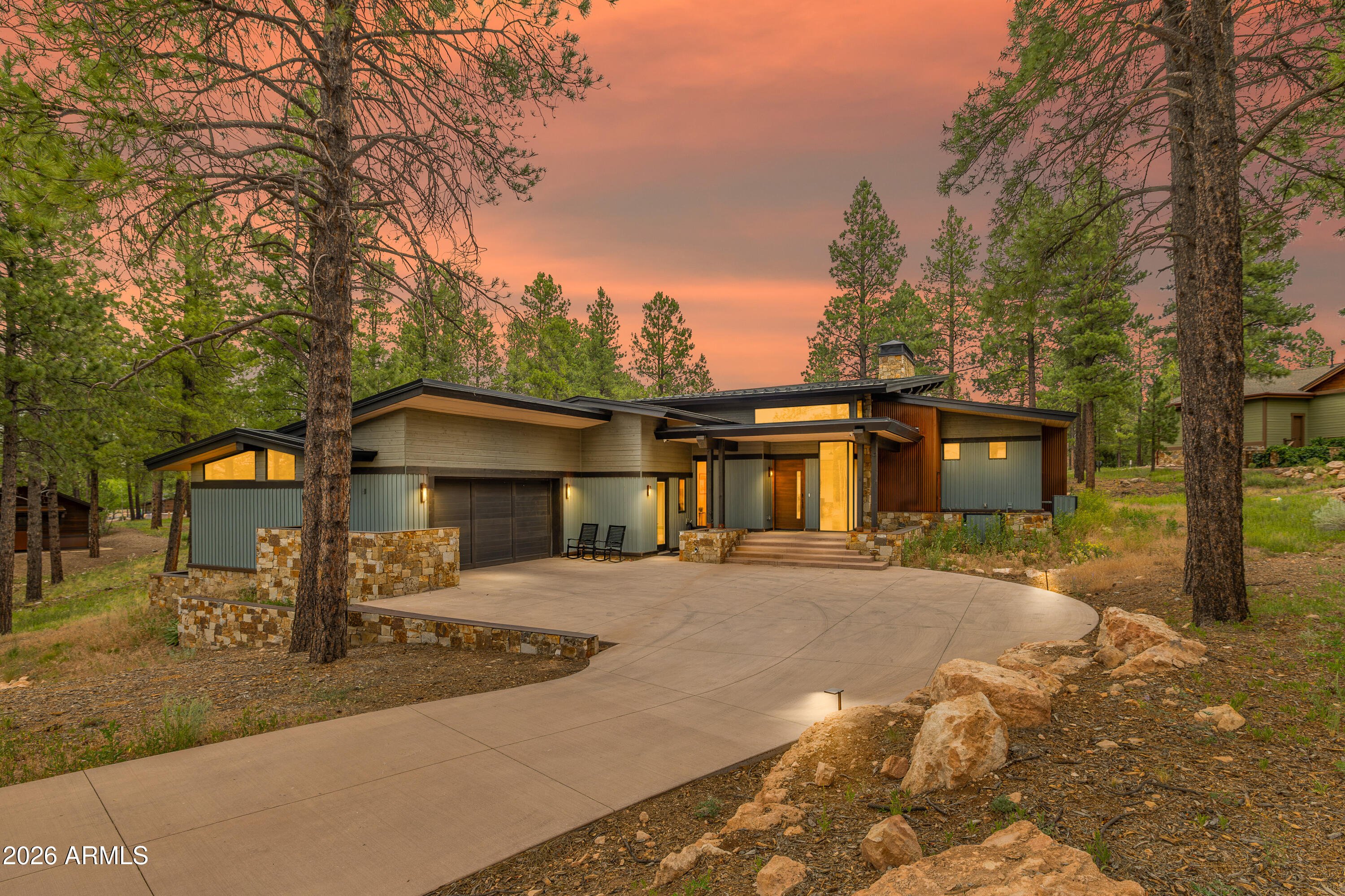 3560 S Clubhouse Circle