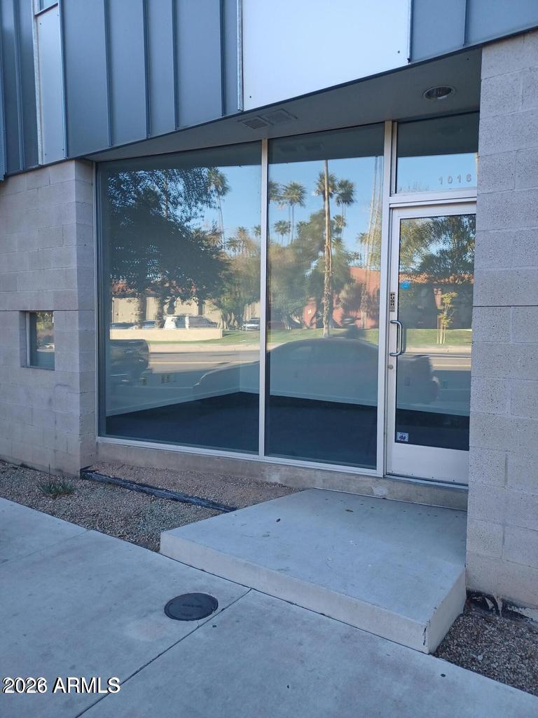 1111 W UNIVERSITY Drive 1016