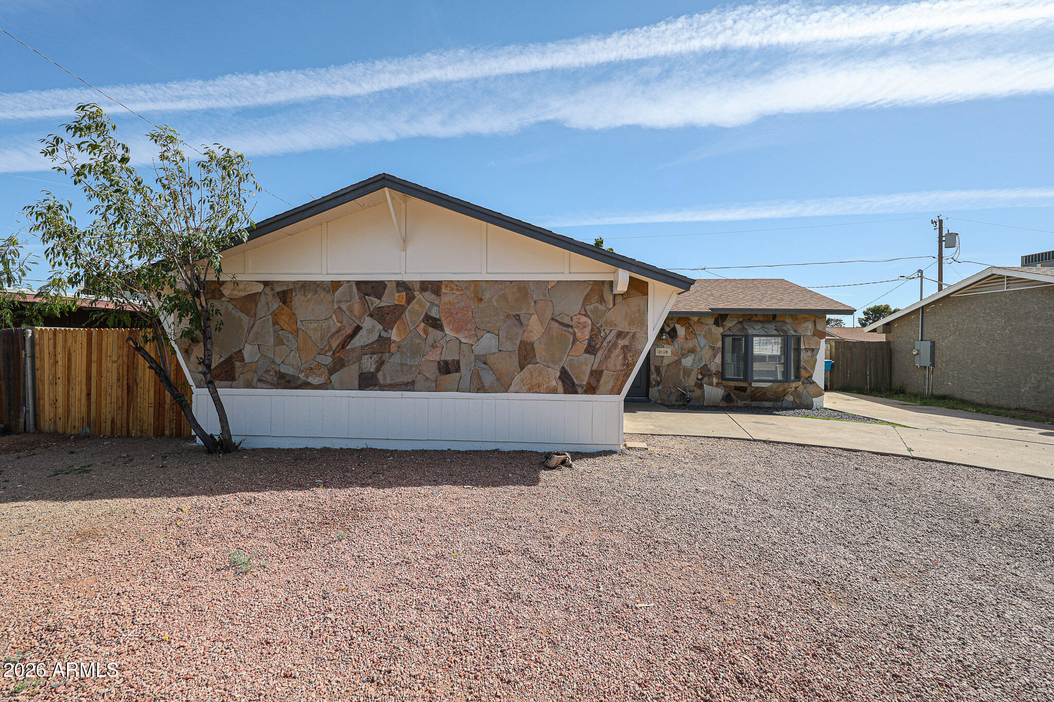 3119 W COUNTRY GABLES Drive