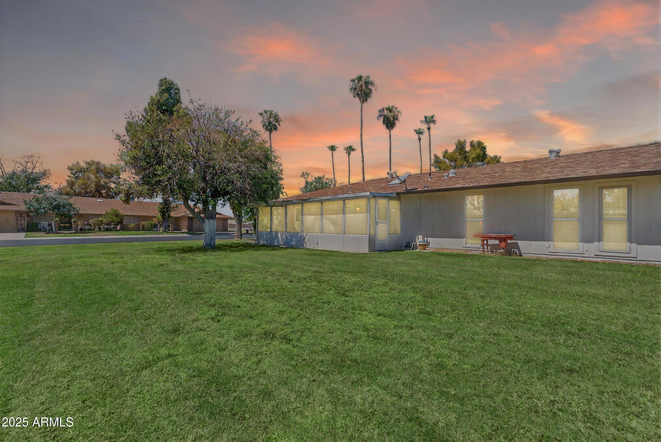 9821 W PLEASANT VALLEY Road