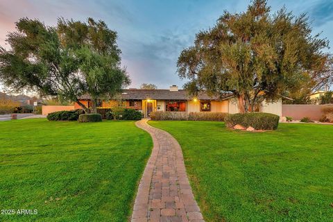 4022 E STANFORD Drive Phoenix AZ 85018