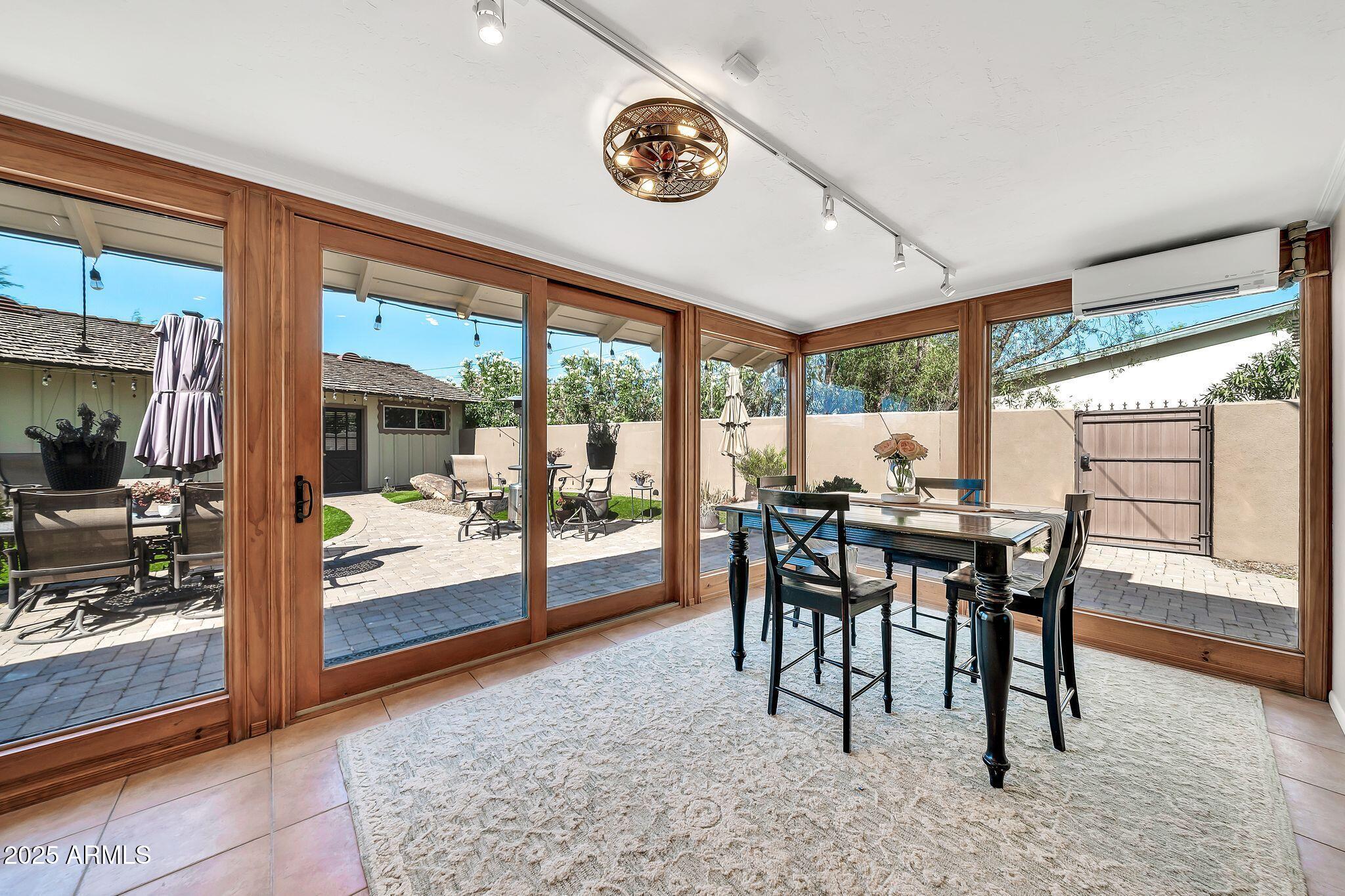 4022 E STANFORD Drive