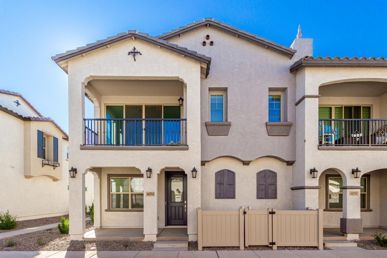 4054 E Amoroso Drive