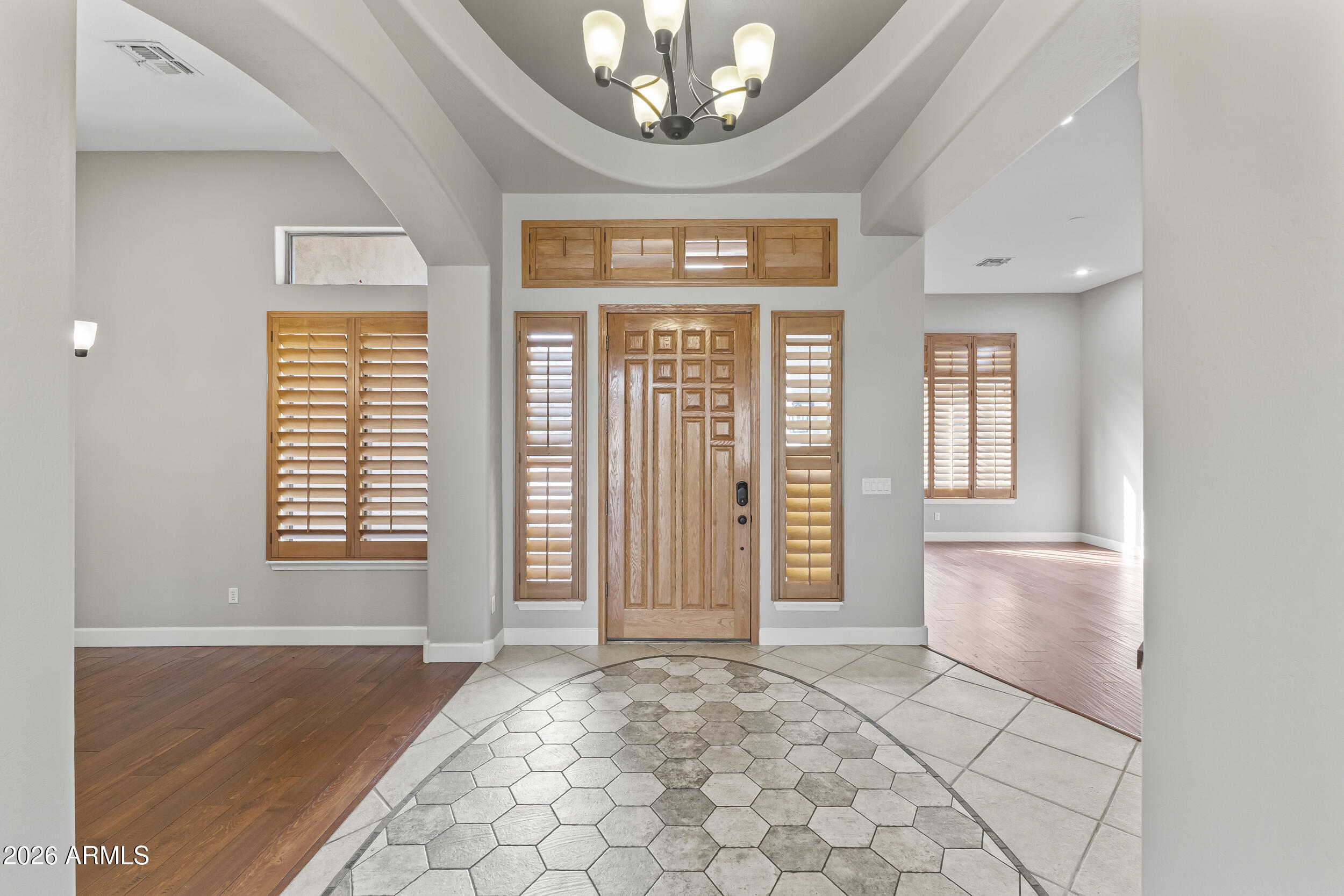 415 E DESERT WIND Drive