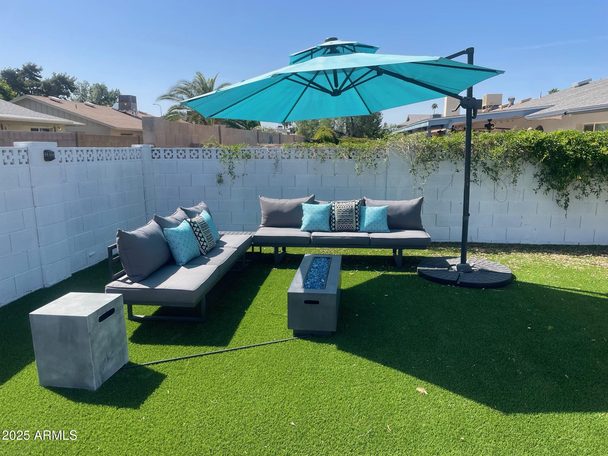 Search Homes 3 4415 S POPLAR Street