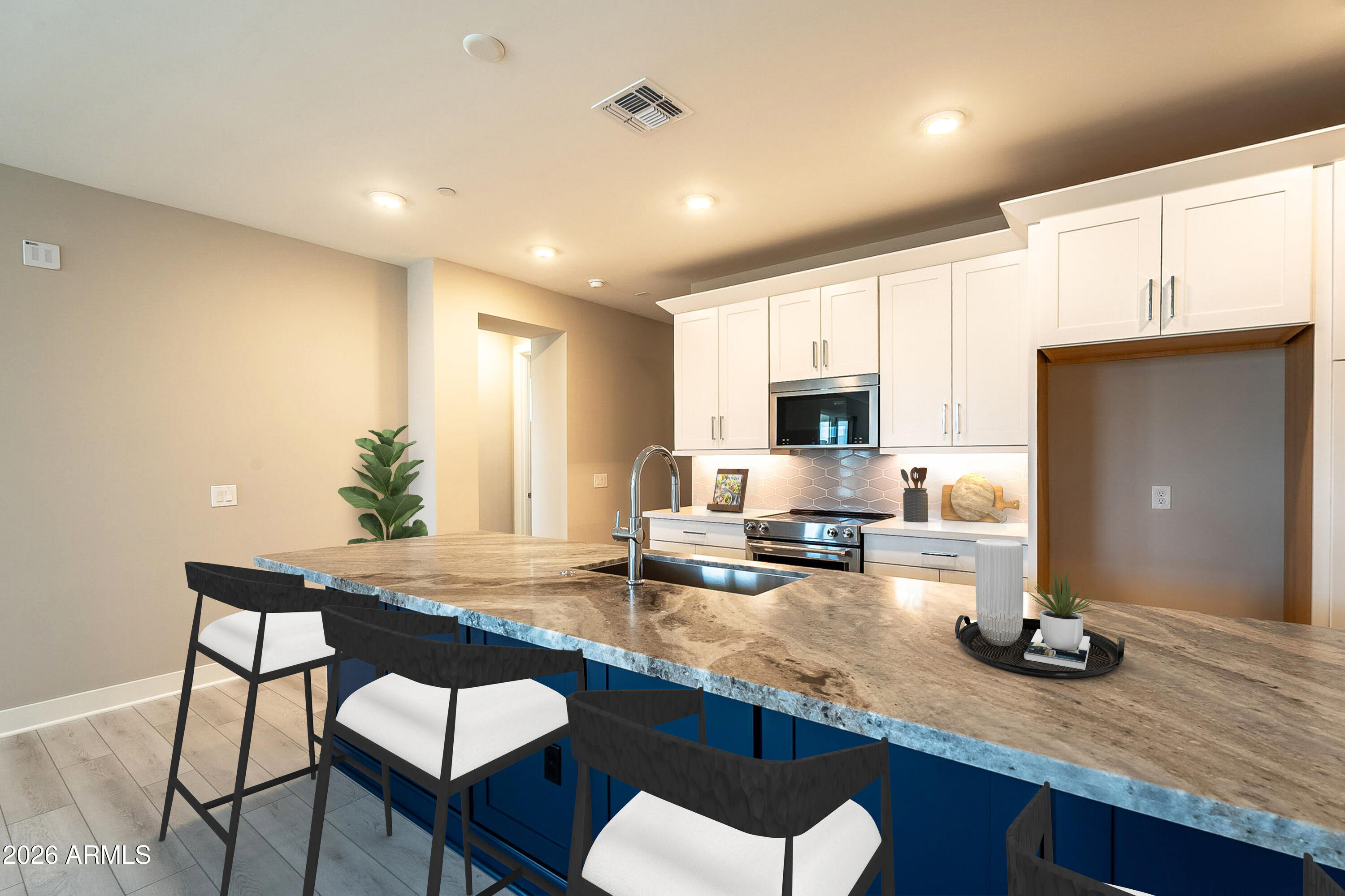 11300 N CASA DEGA Drive 1082