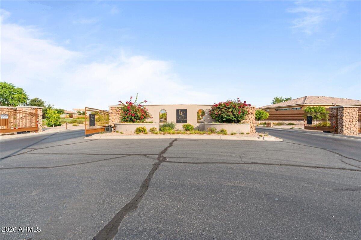 3462 N LOS ALAMOS --