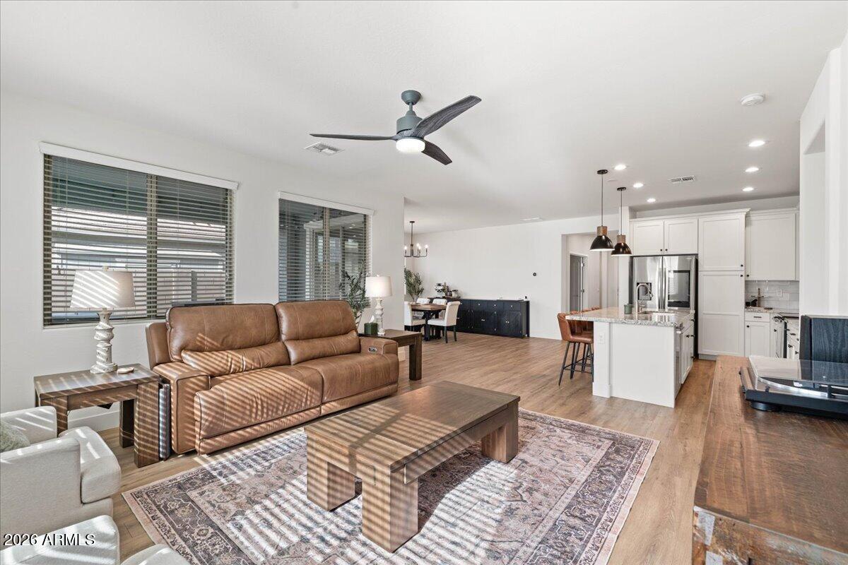 3462 N LOS ALAMOS --