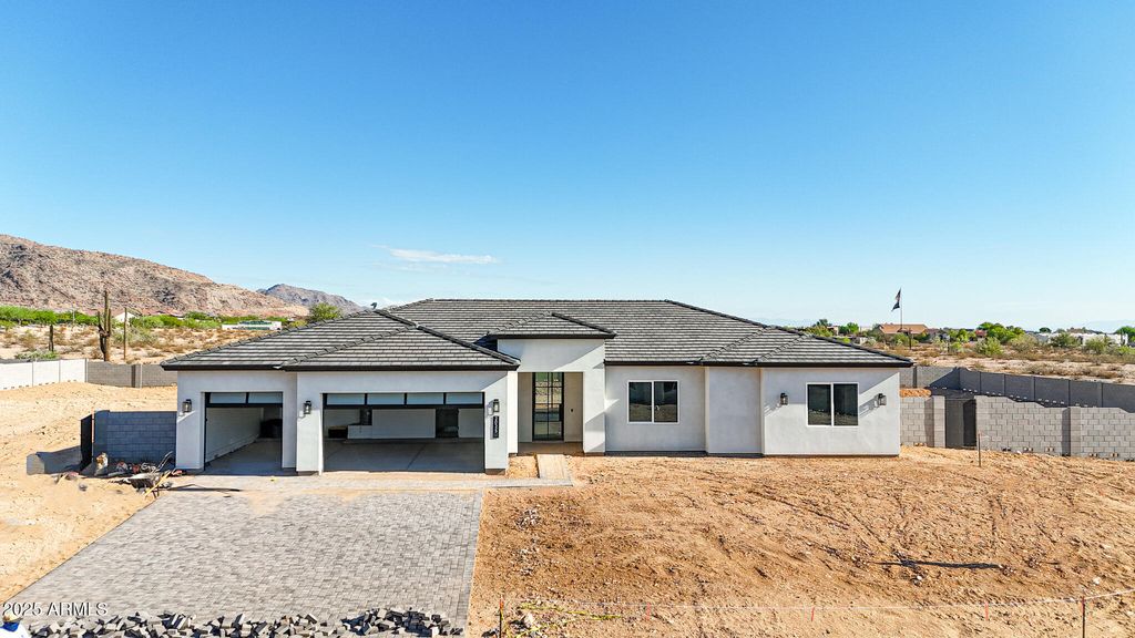 Photo of 20256 W Highland Avenue, Litchfield Park, AZ 85340 (MLS # 6828241)