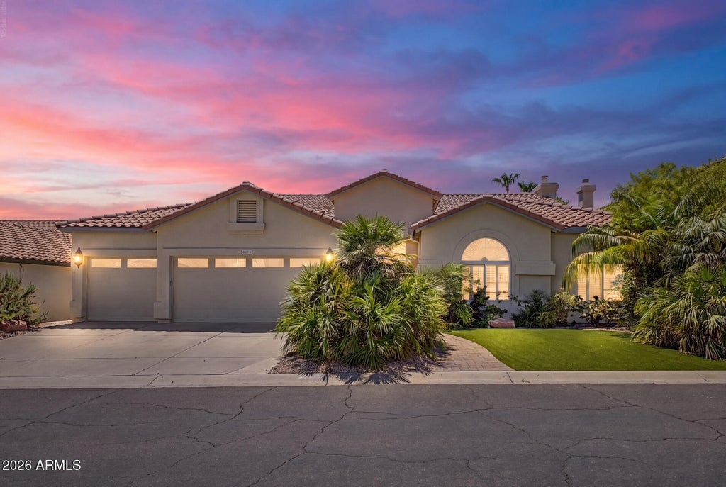 Photo of 4639 E La Mirada Way, Phoenix, AZ 85044 (MLS # 7071880)