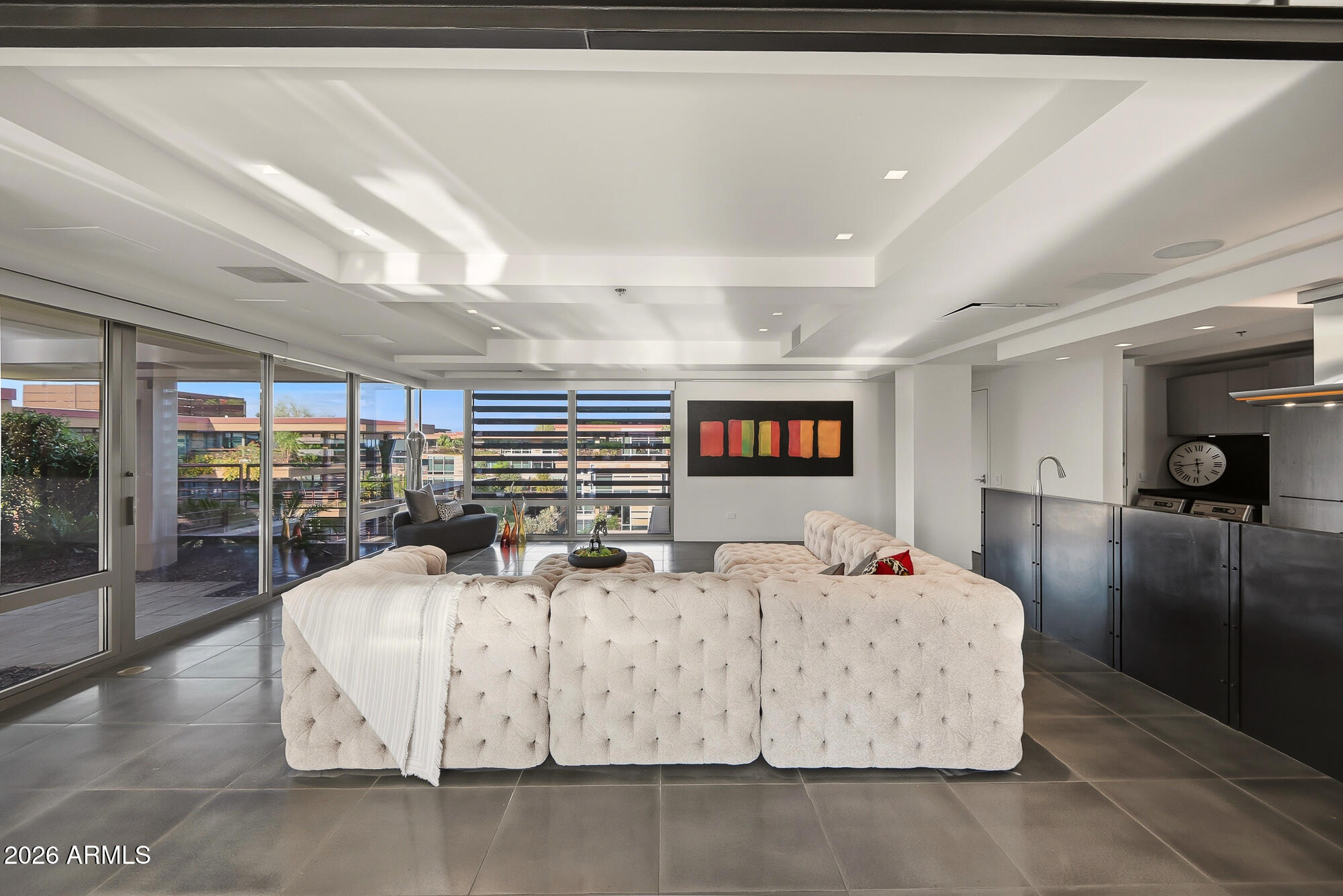 7137 E RANCHO VISTA Drive 7006