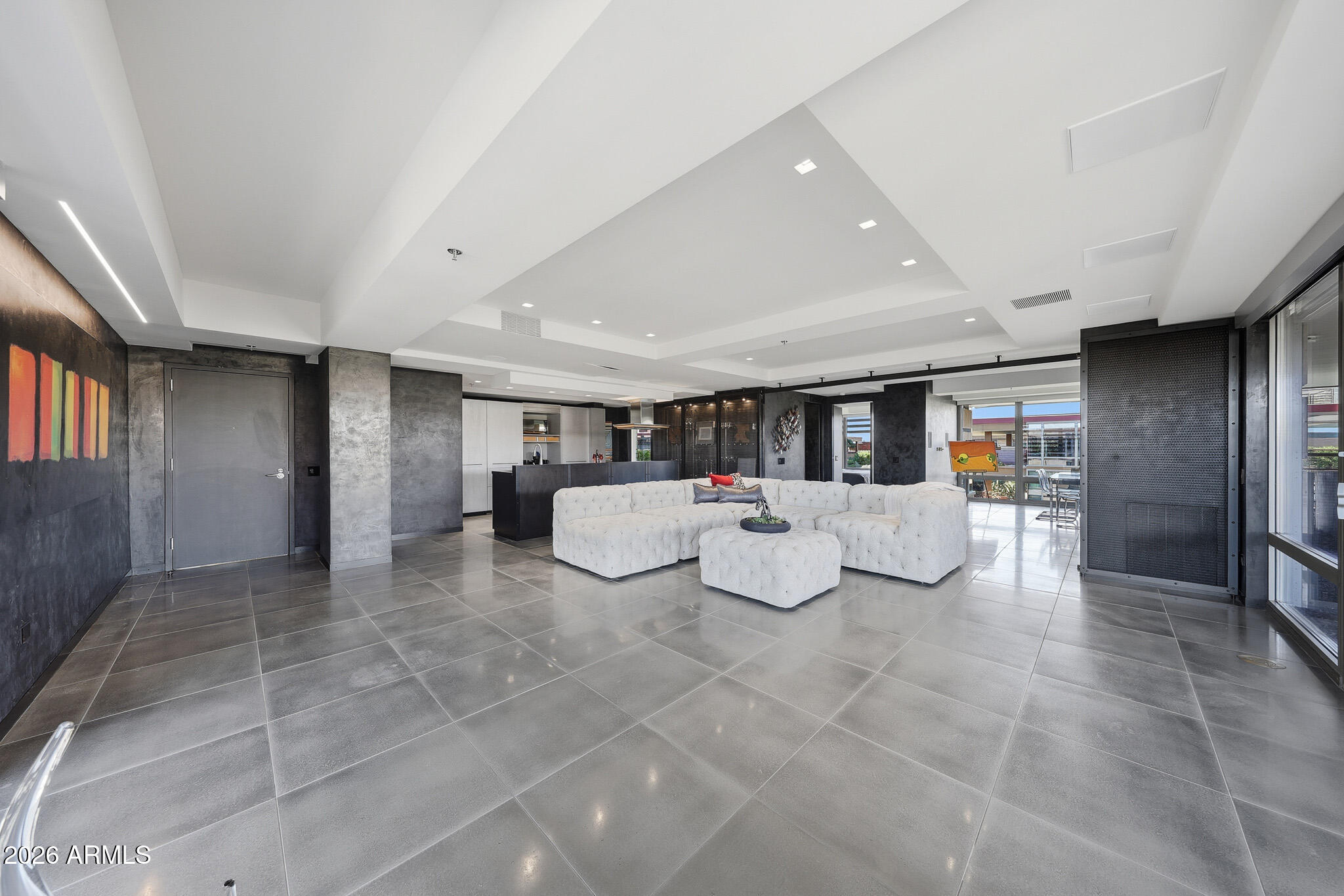 7137 E RANCHO VISTA Drive 7006