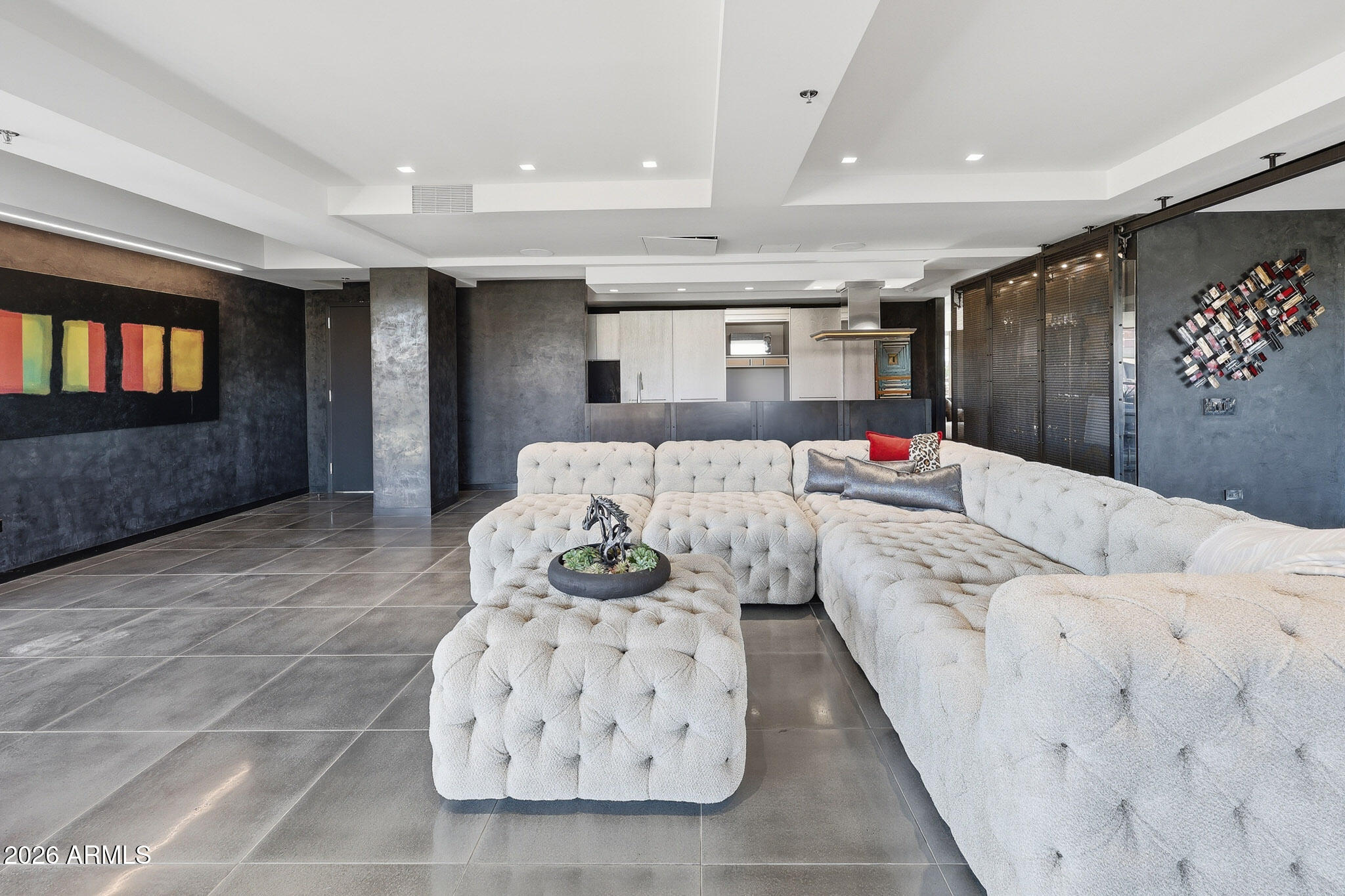 7137 E RANCHO VISTA Drive 7006