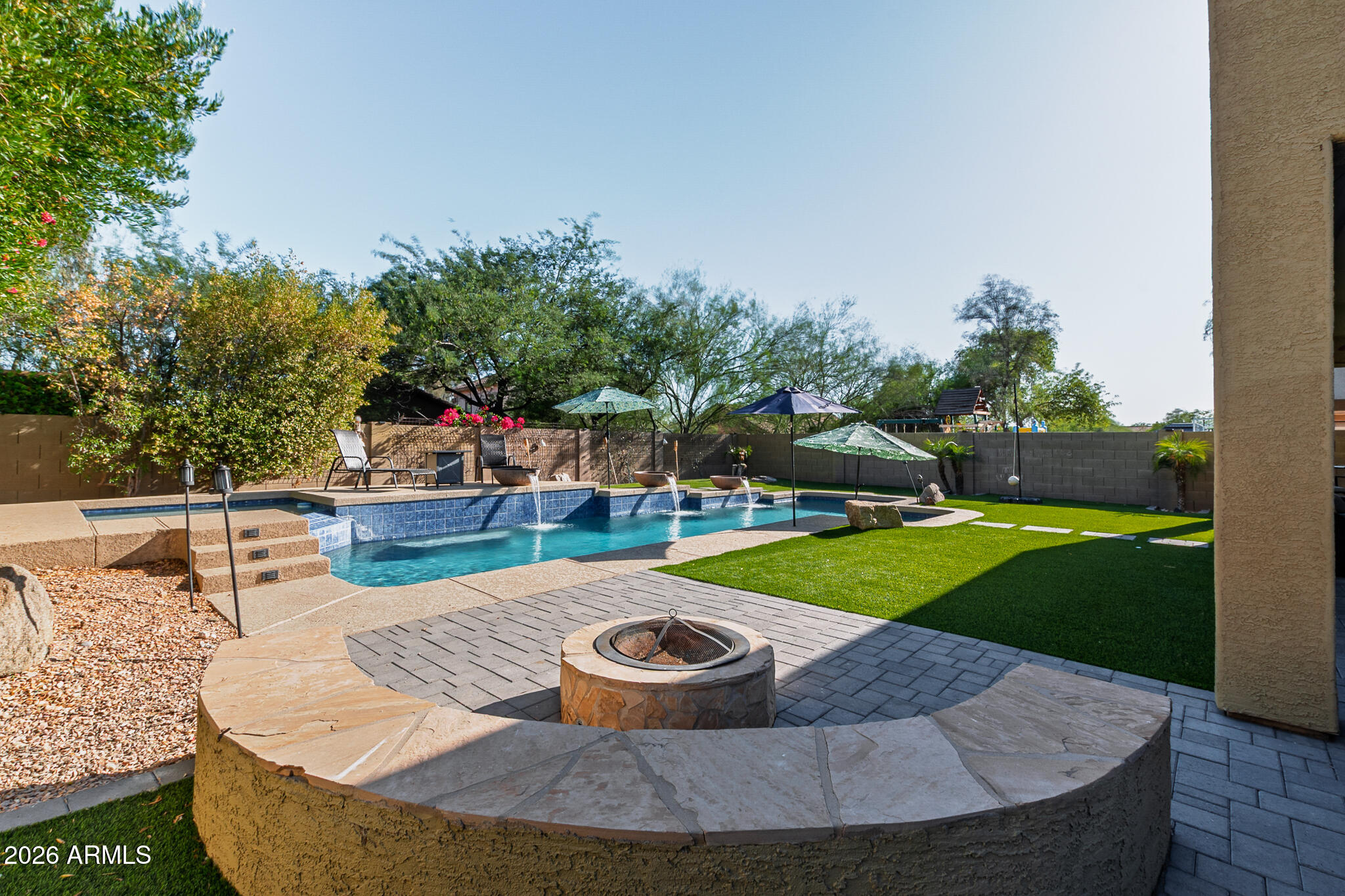 4521 W MOSS SPRINGS Road