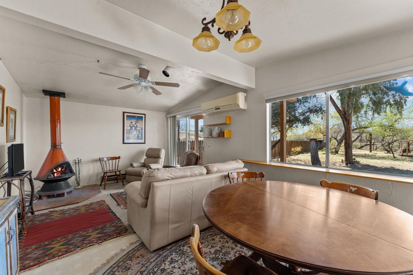 757 N Oleander Street