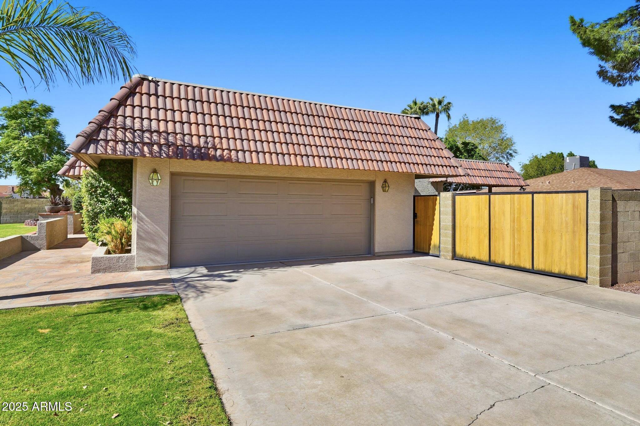 Homes for Sale in Queen Creek Arizona 3 1752 E GABLE Avenue