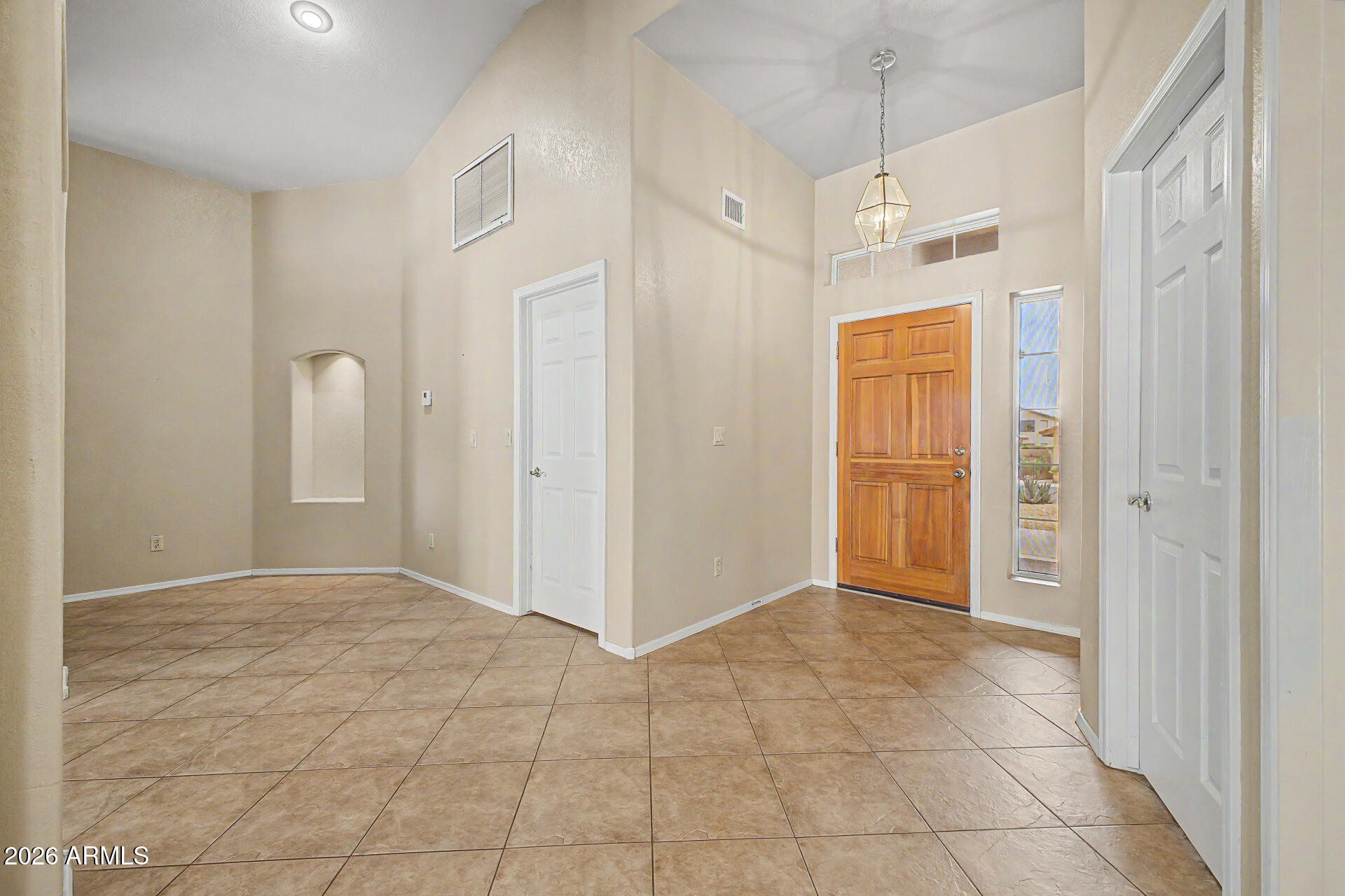 8930 W CUSTER Lane