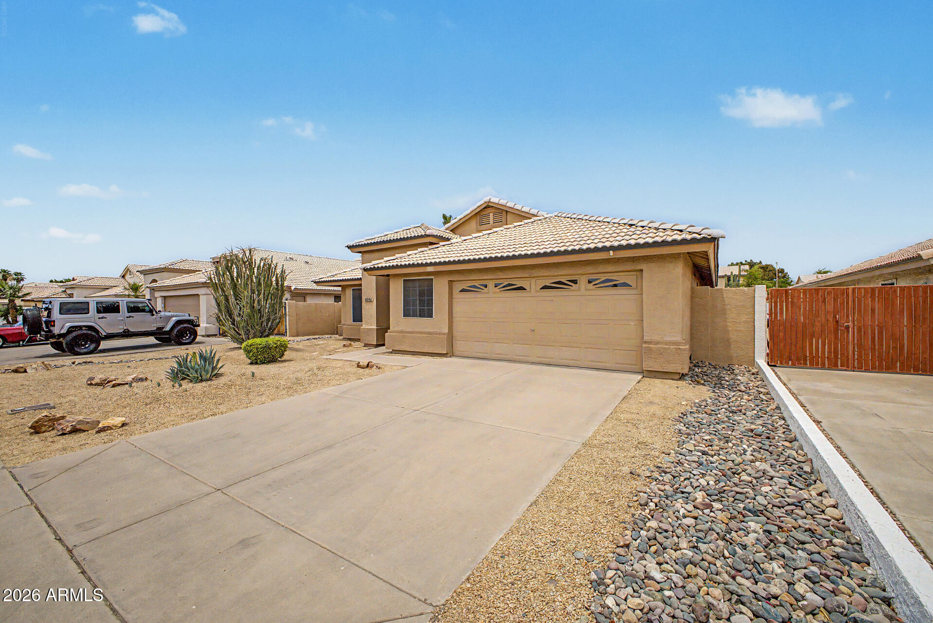 8930 W CUSTER Lane