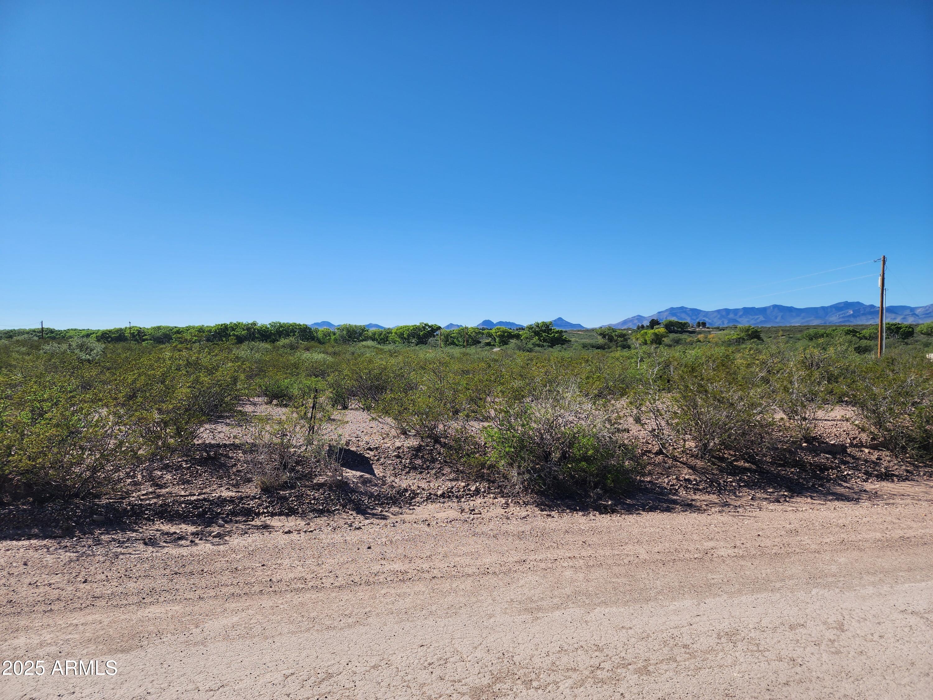 BABOCOMARI ESTATES - Land