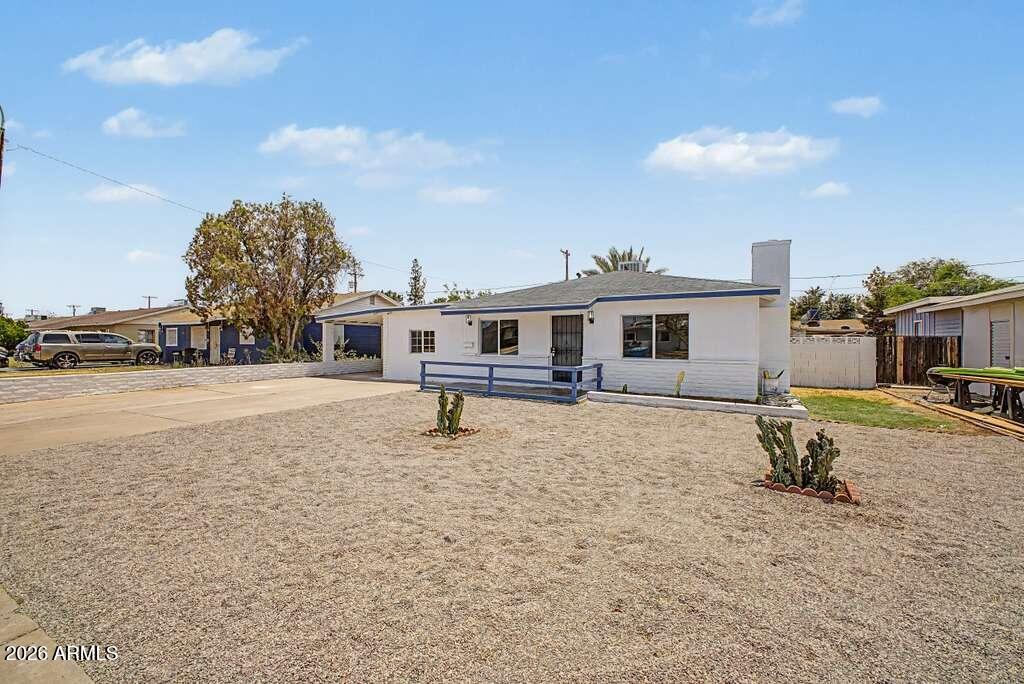 2827 W CAVALIER Drive