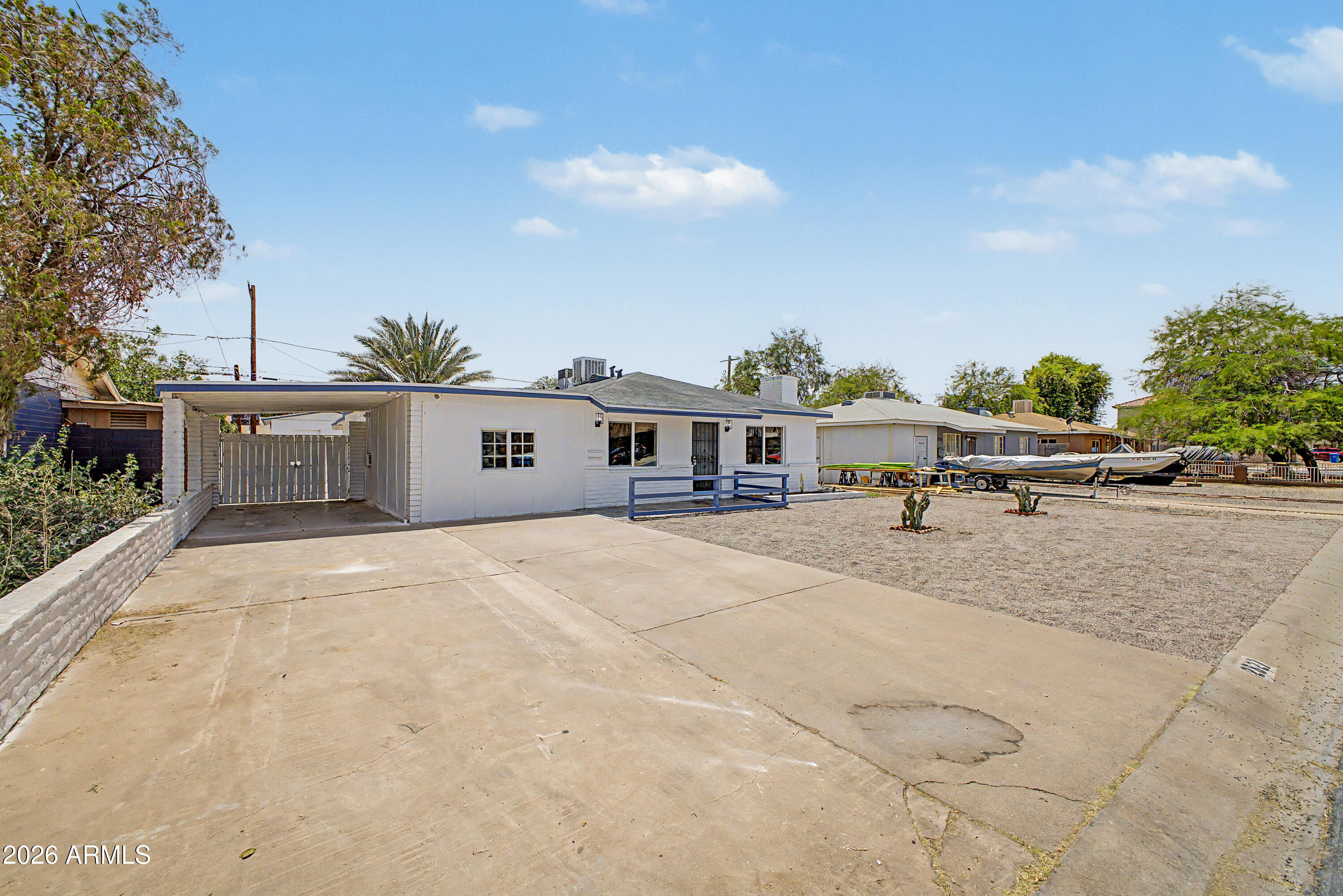 2827 W CAVALIER Drive
