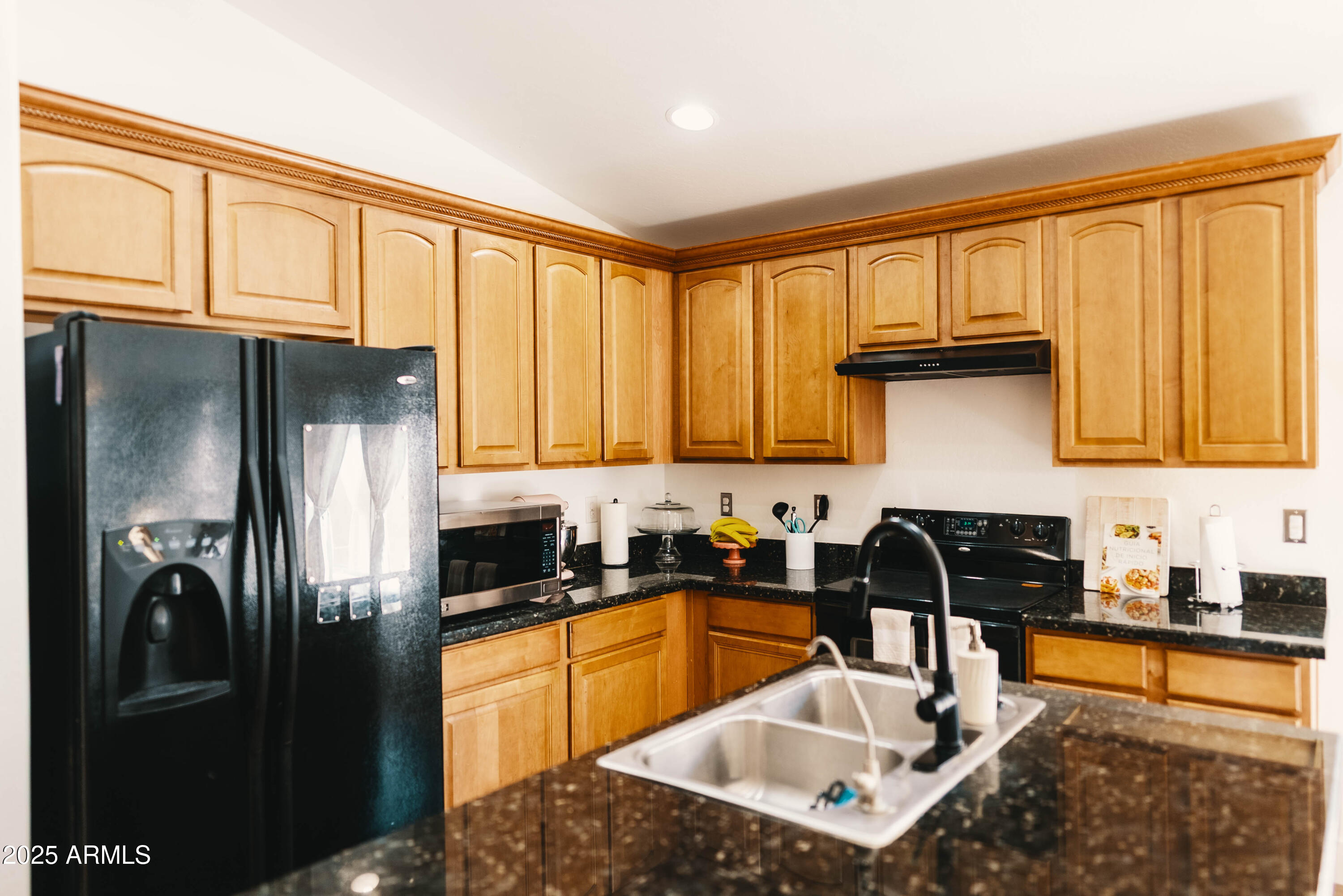 3756 E ALAMO Street