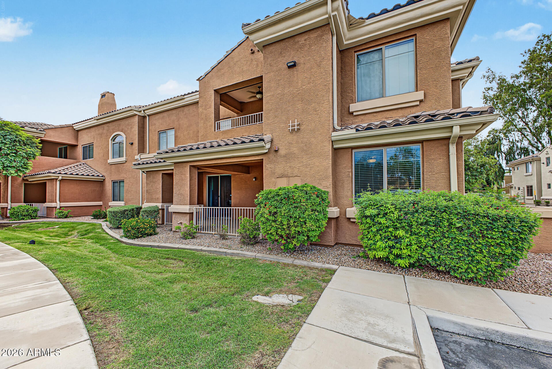 955 E KNOX Road 109