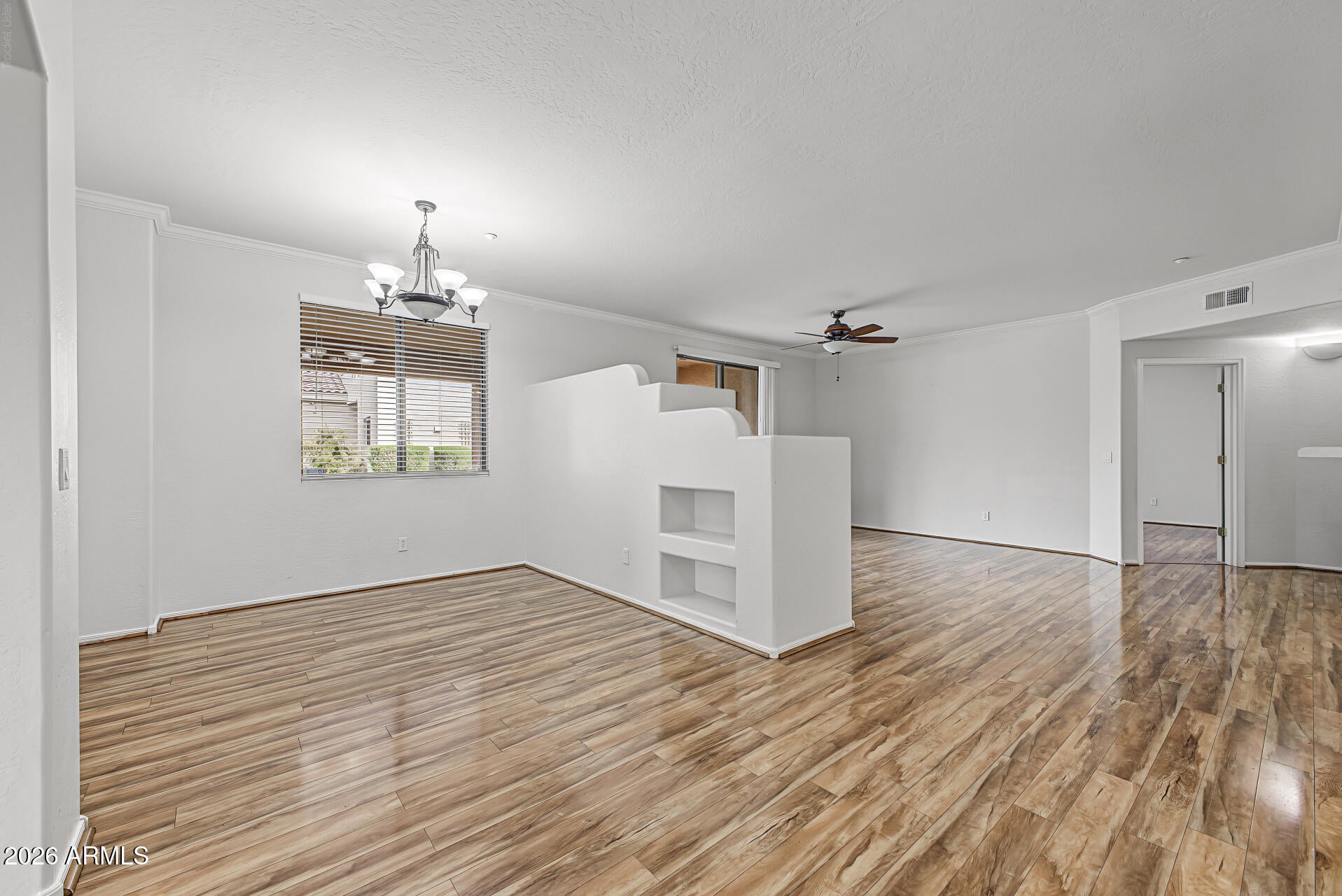 955 E KNOX Road 109