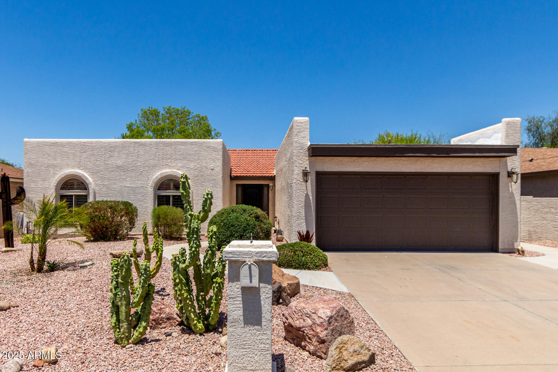 10414 E FLINTLOCK Drive