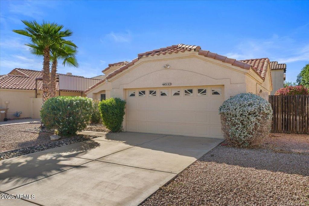 Photo of 9163 W Saint John Road, Peoria, AZ 85382 (MLS # 6929880)