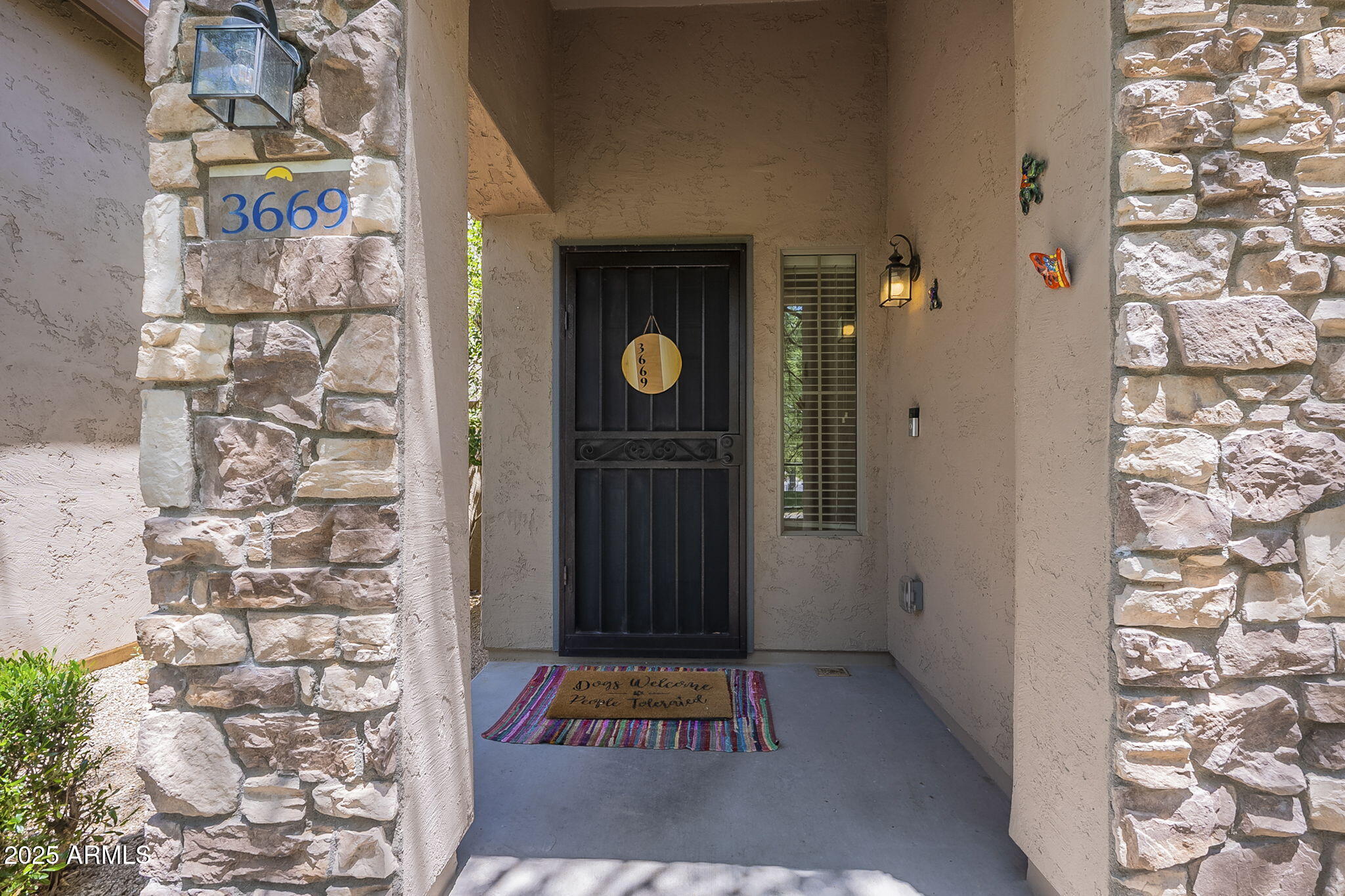 3669 W Muirfield Court