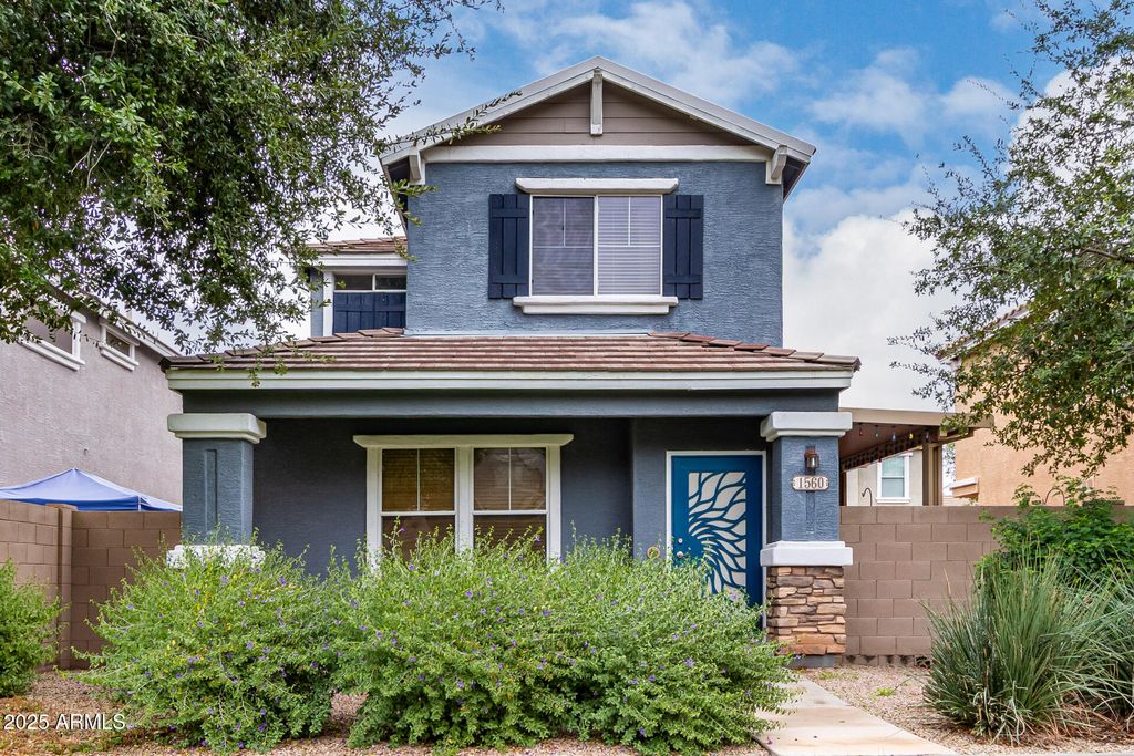 Photo of 1560 S Owl Drive, Gilbert, AZ 85296 (MLS # 6951164)