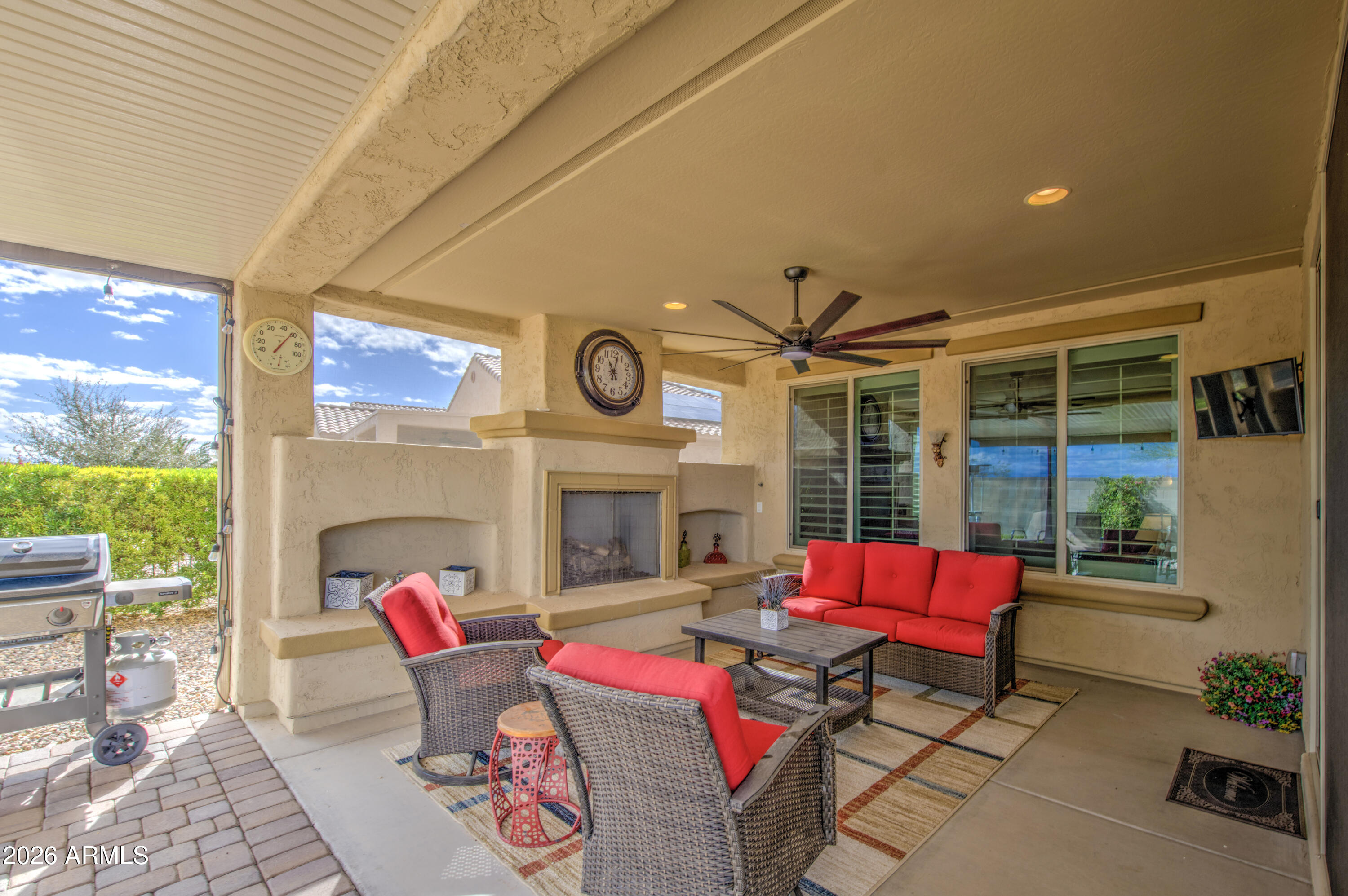 4479 N PRESIDIO Drive