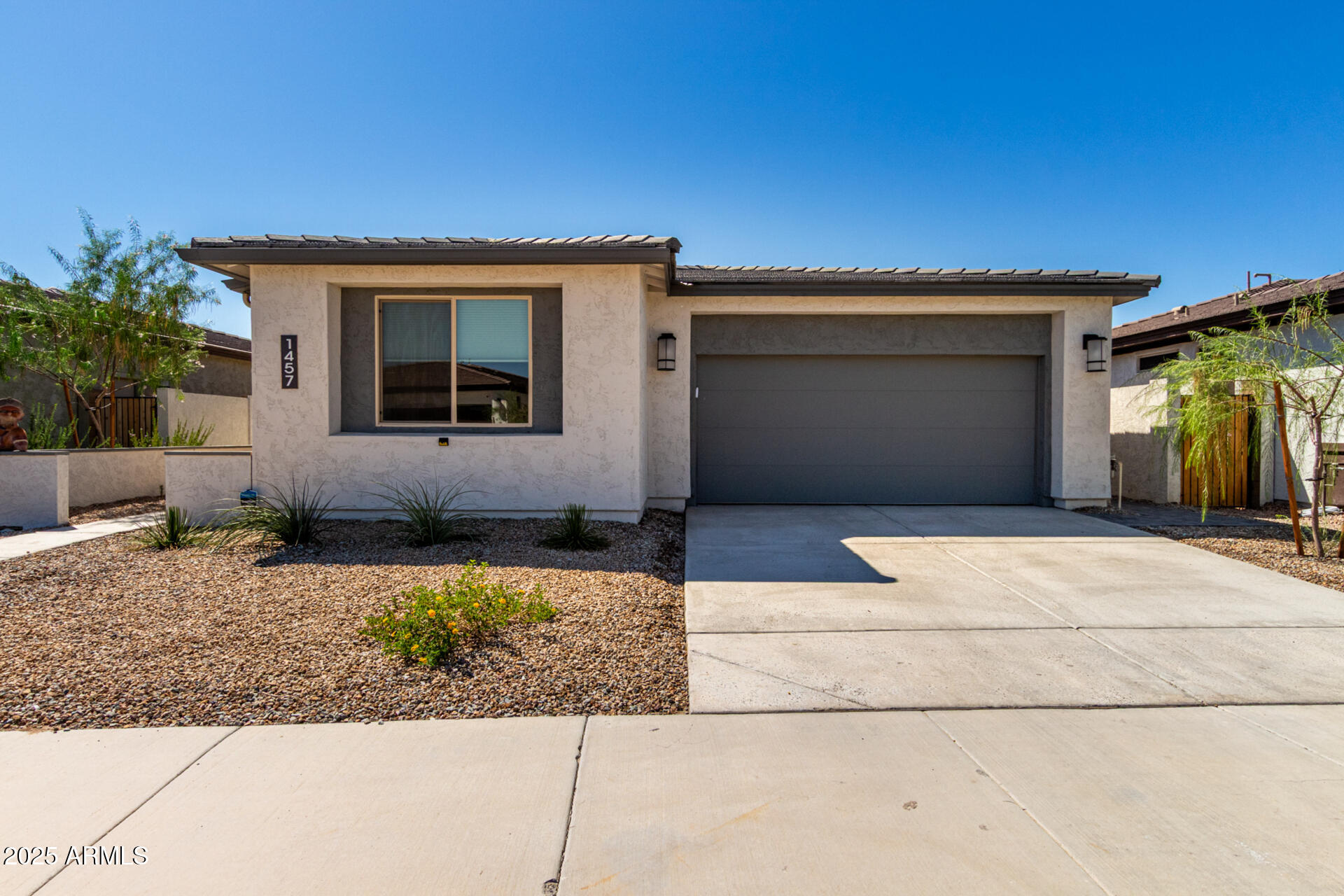 Homes for Sale in Queen Creek Arizona 2 1457 W Camina Plata --