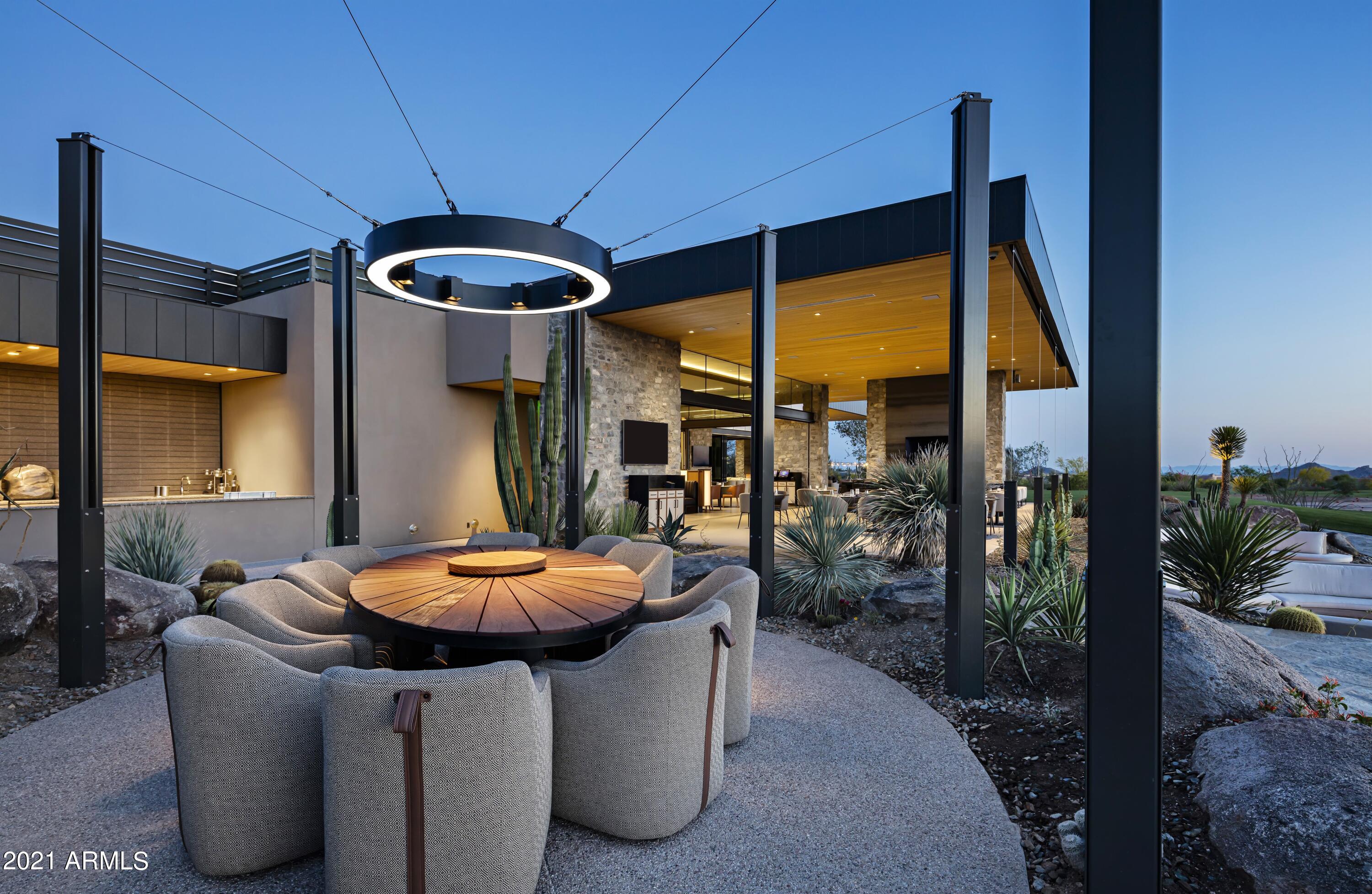 SEVEN DESERT MOUNTAIN - Residential